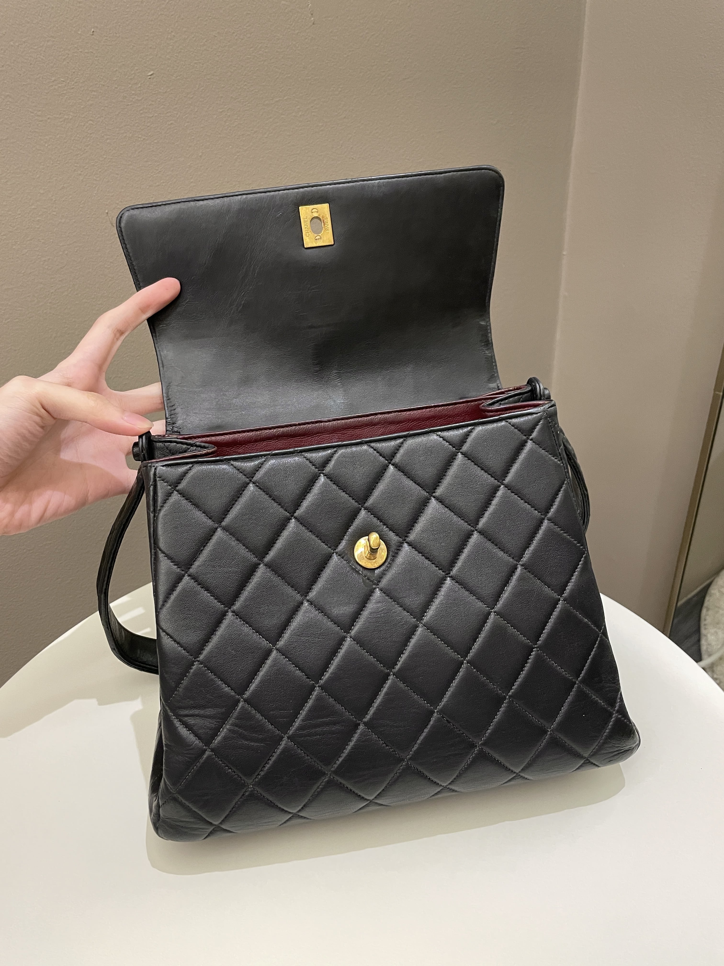 Chanel Vintage Shoulder Cc Flap Bag Black Lambskin