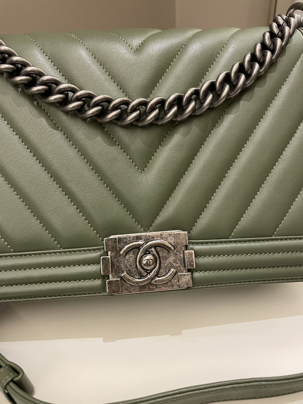 Chanel Chevron Boy New Medium Olive Green Calfskin