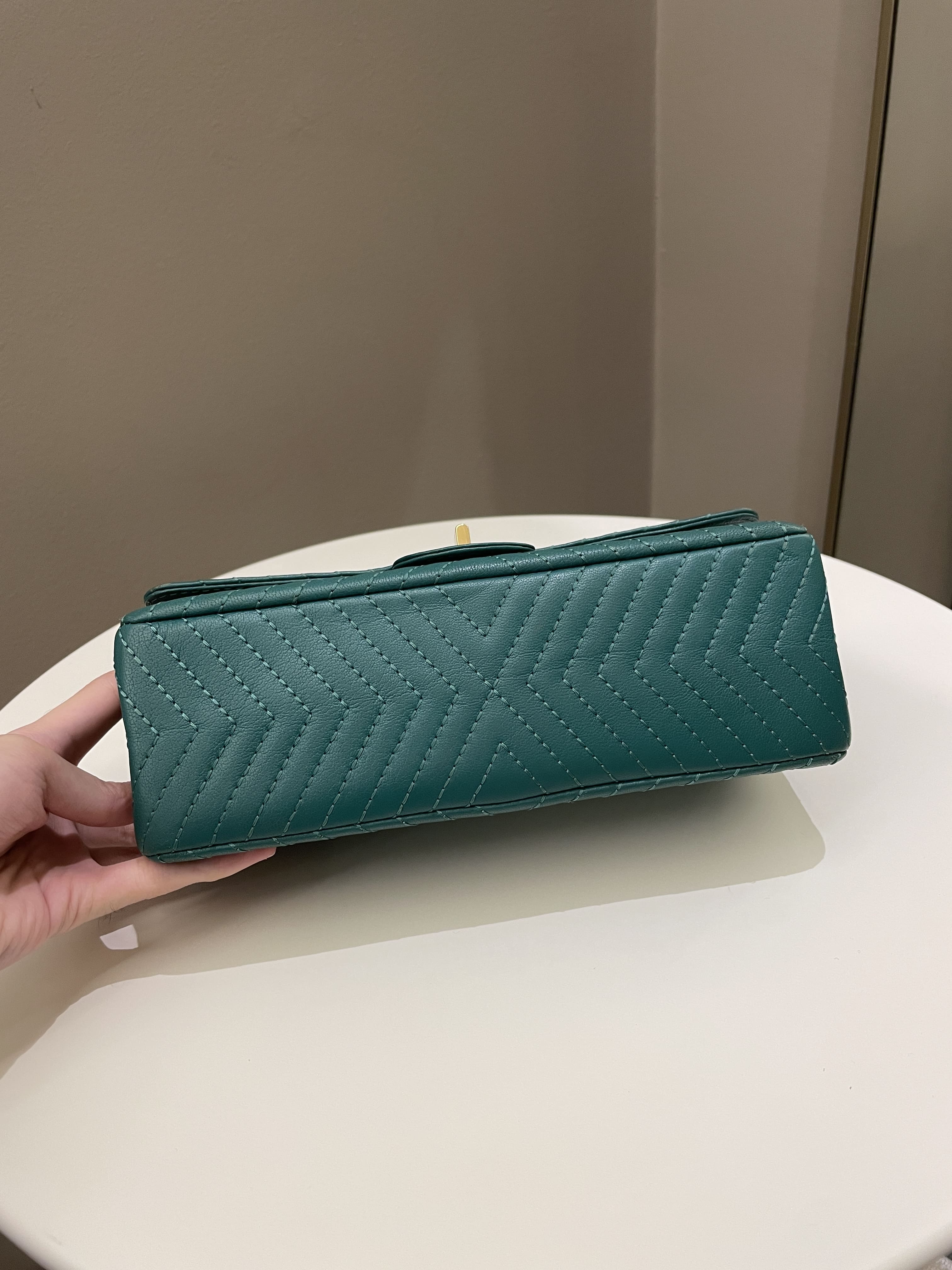 Chanel 2.55 225 Chevron Reissue Double Flap Emerald Calfskin