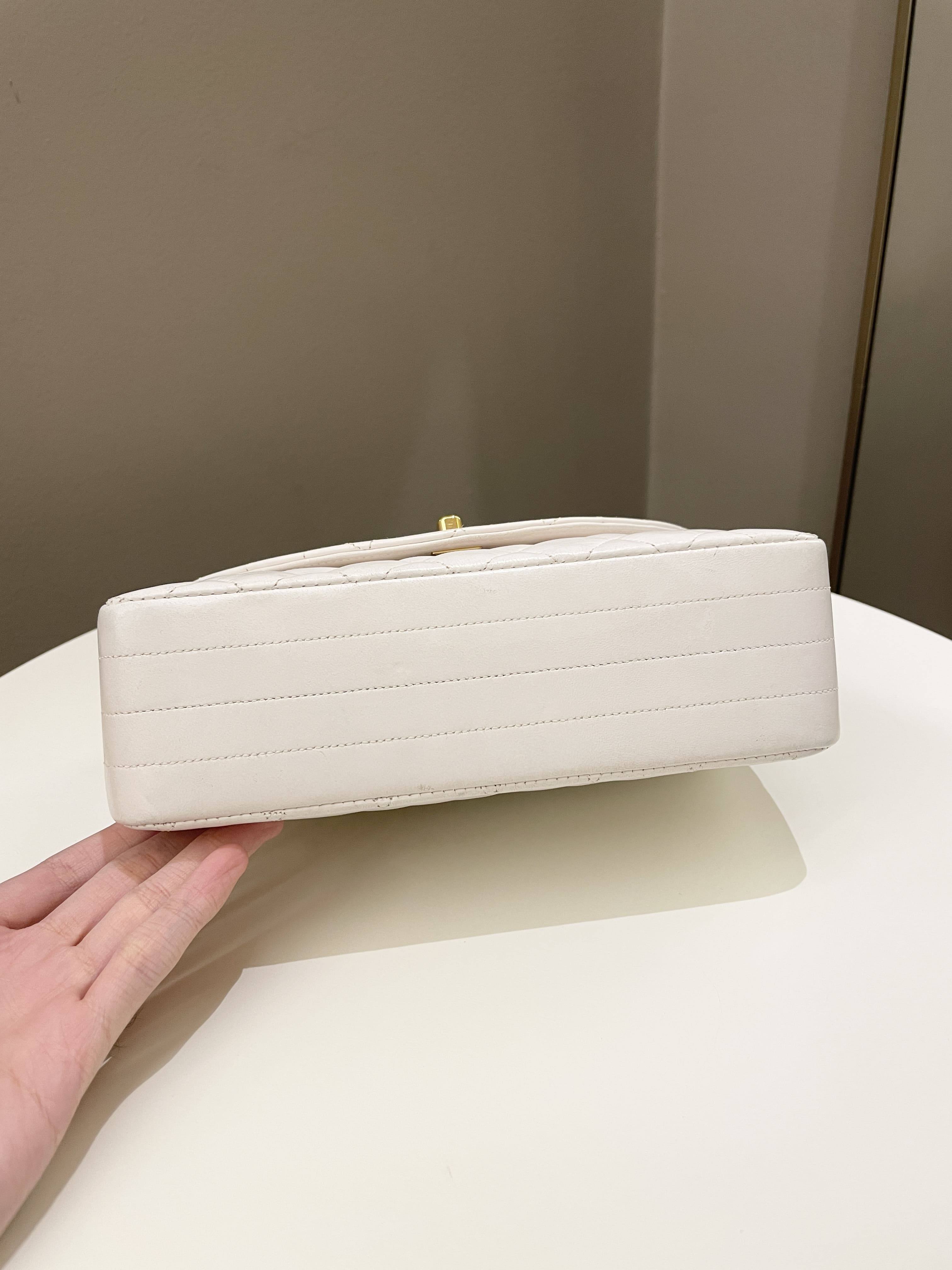 Chanel Vintage Quilted Flap Bag White Lambskin