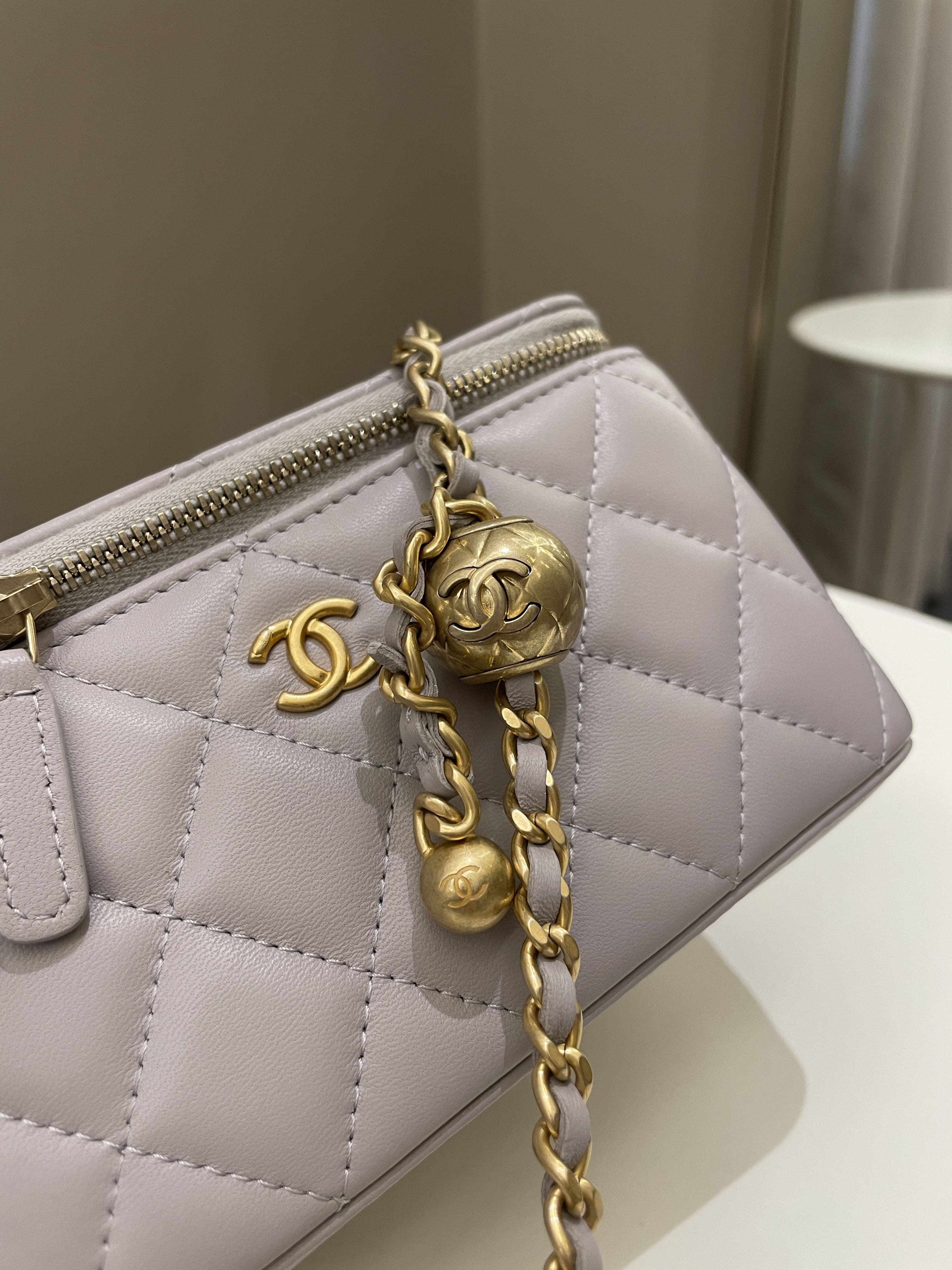 Chanel Quilted Pearl Crush Vanity Rectangular Grey Lambskin