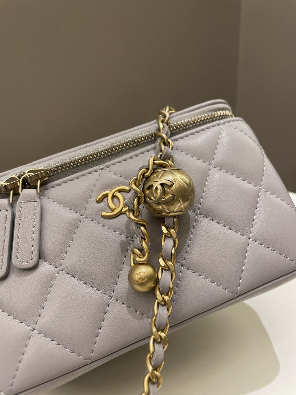 Chanel Quilted Pearl Crush Vanity Rectangular Grey Lambskin
