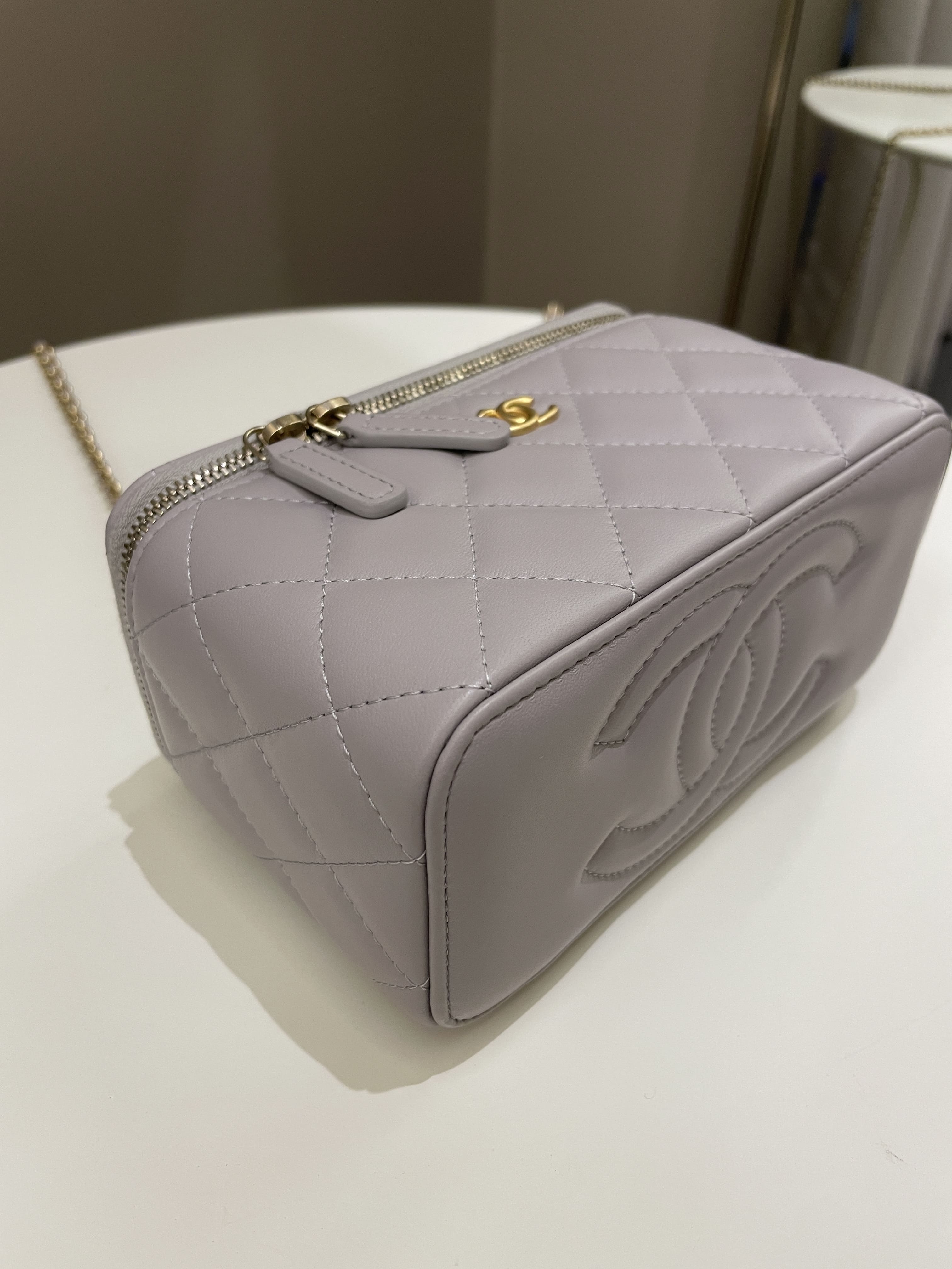 Chanel Quilted Pearl Crush Vanity Rectangular Grey Lambskin