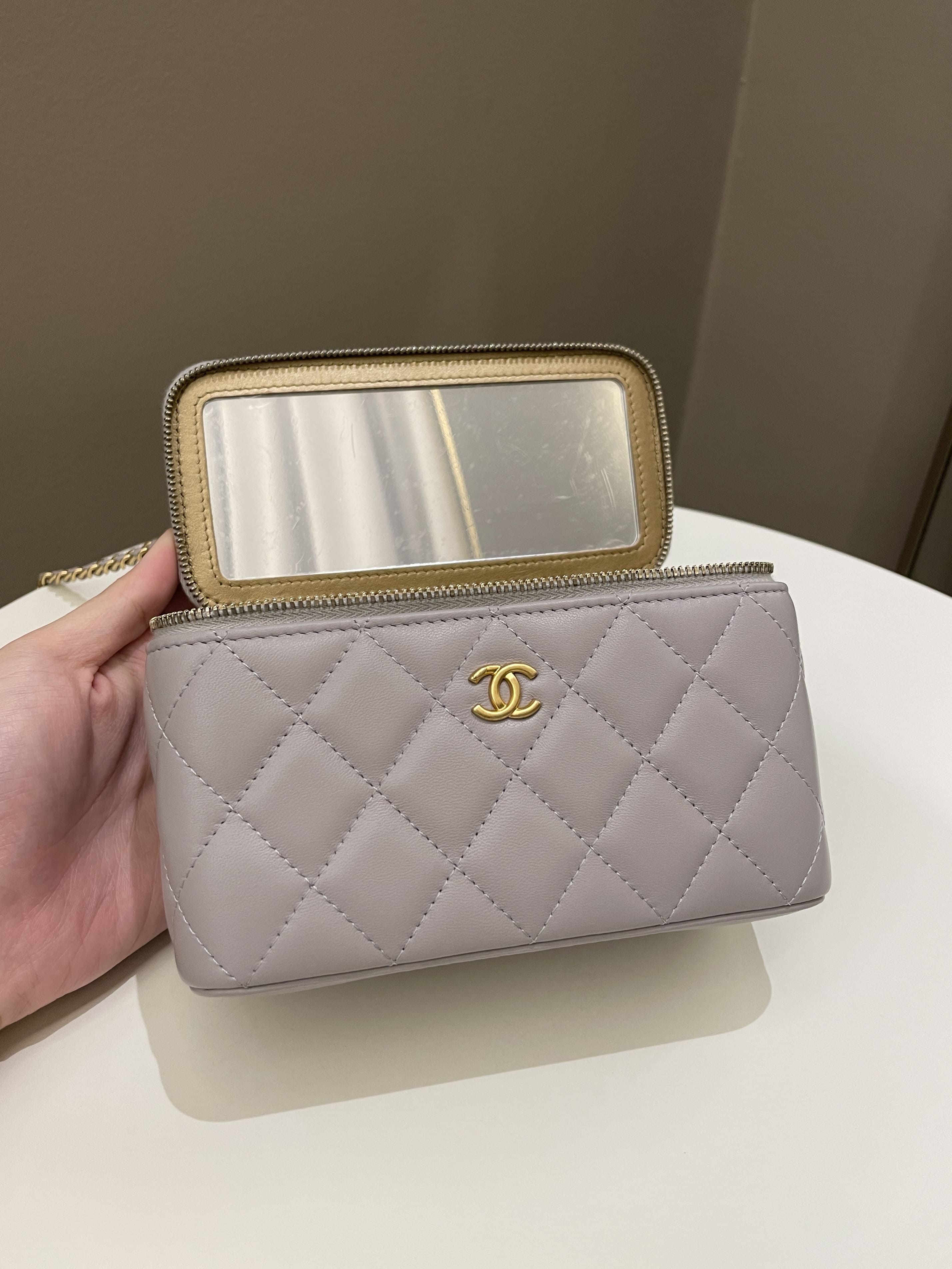 Chanel Quilted Pearl Crush Vanity Rectangular Grey Lambskin