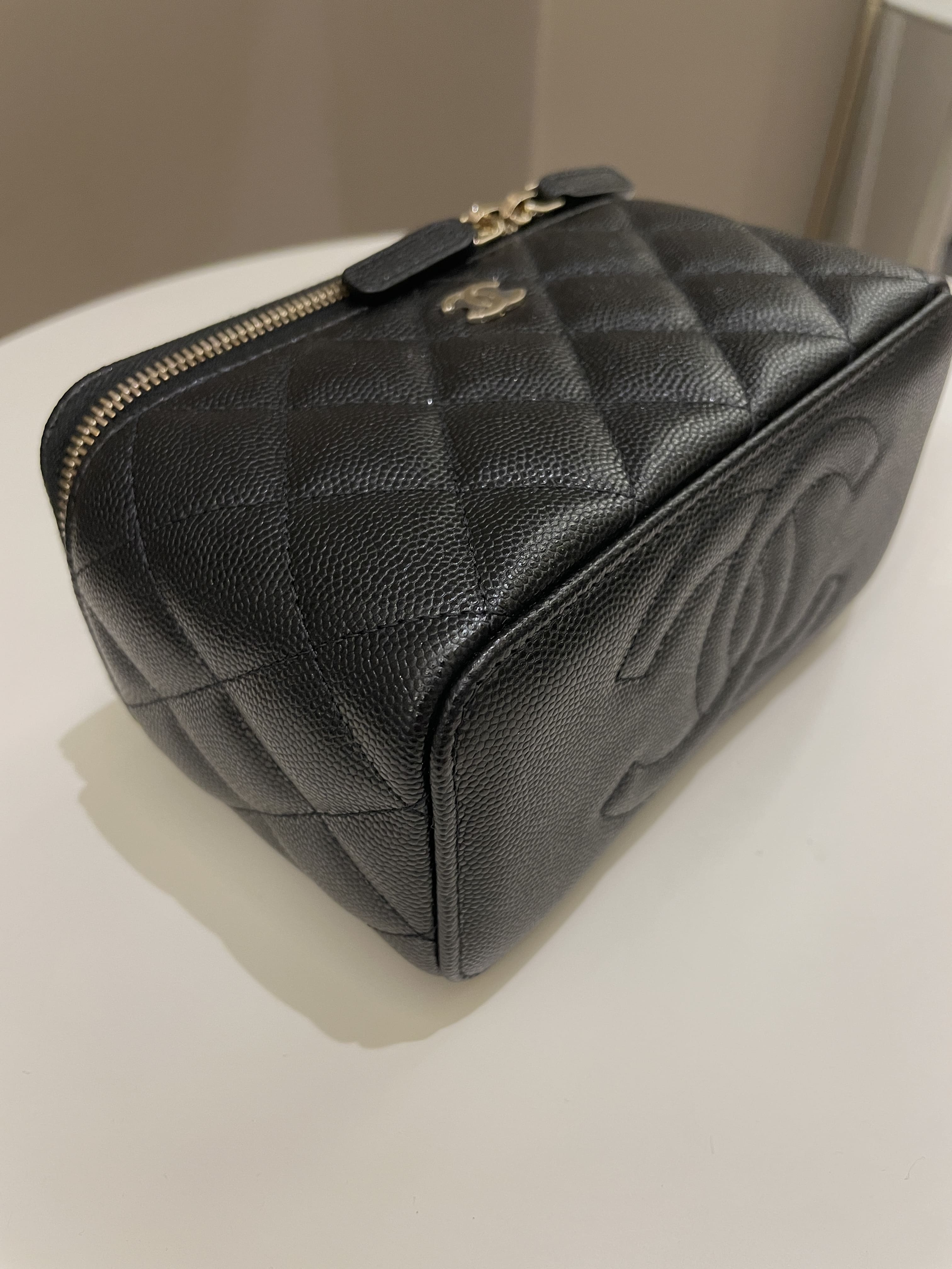 Chanel 22S Quilted Vanity Rectangular Black Caviar