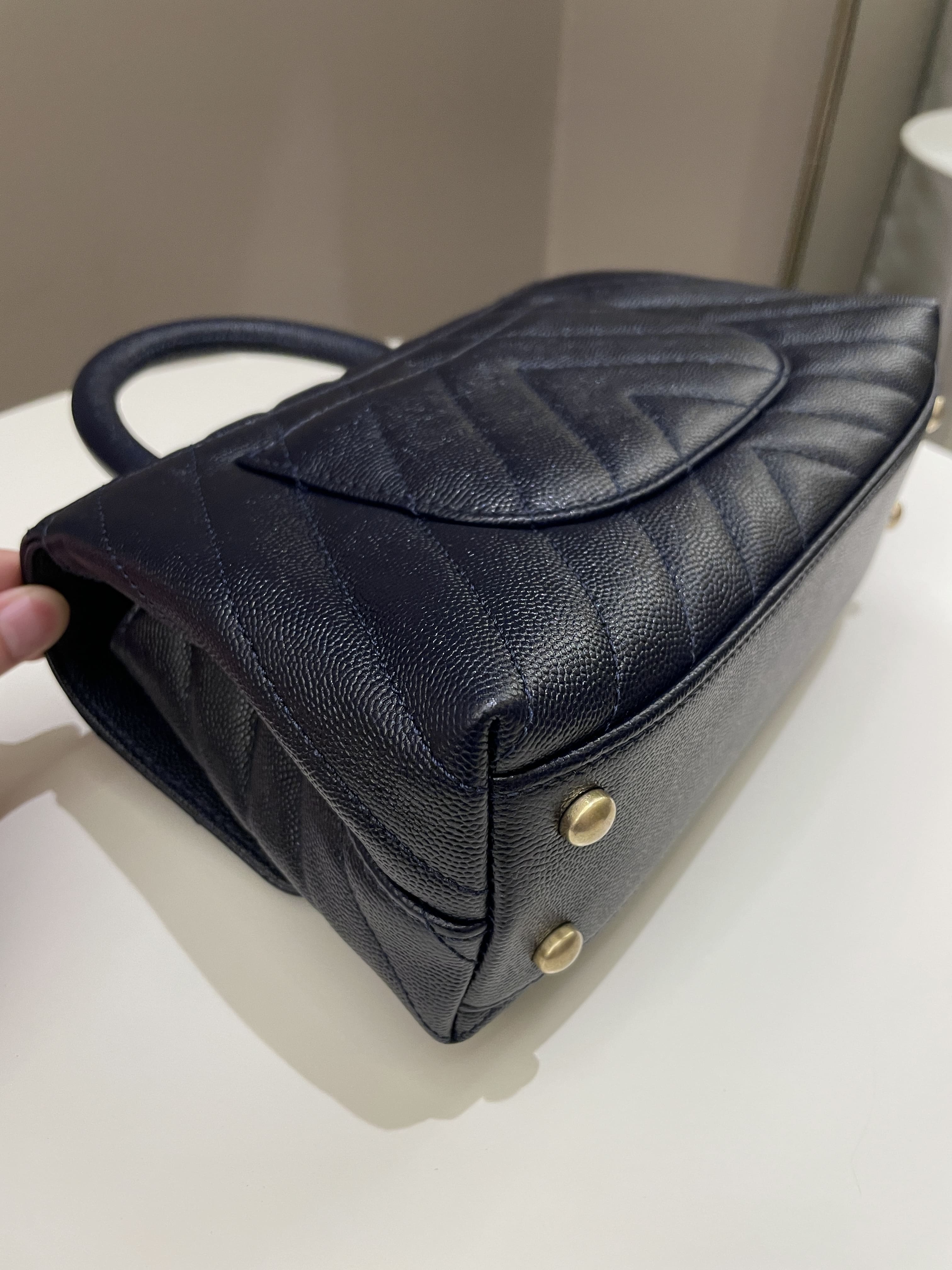 Chanel Chevron Coco Handle Midnight Blue Caviar