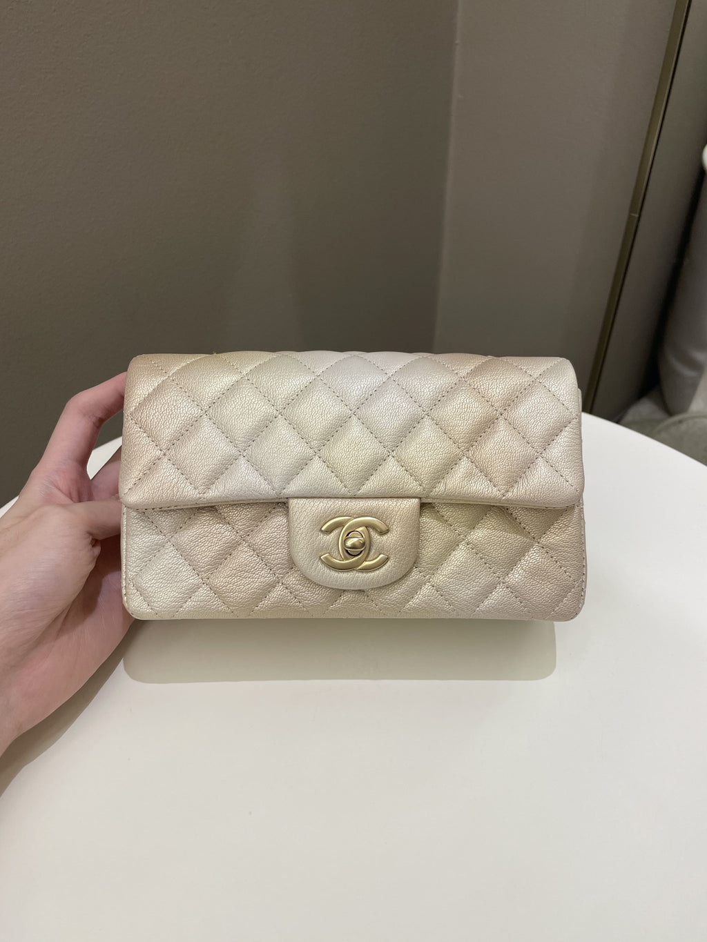 Chanel 22C Classic Quilted Mini Rectangular Gold OmbrÃƒÆ’Ã‚Â©