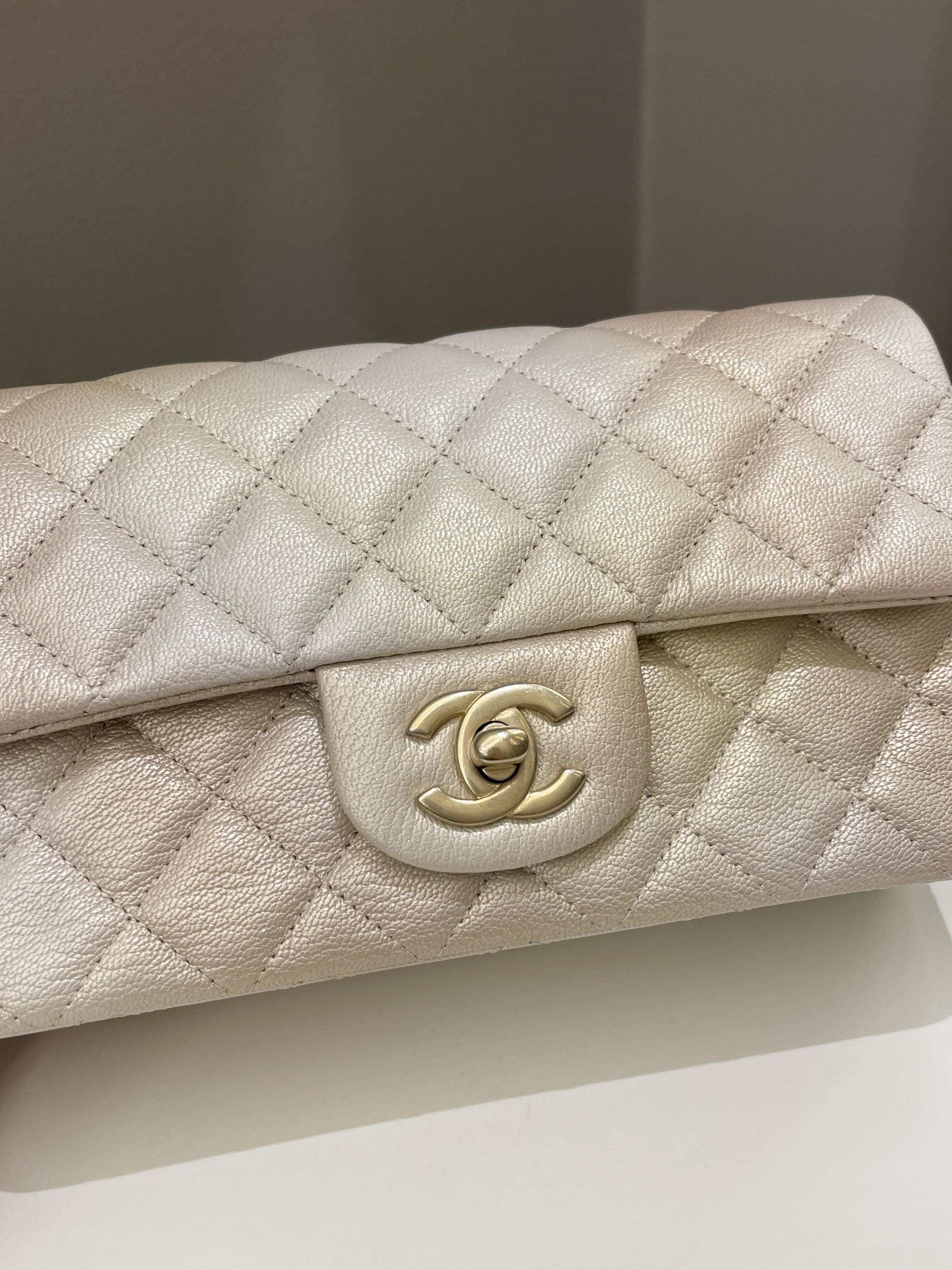 Chanel 22C Classic Quilted Mini Rectangular Gold OmbrÃƒÆ’Ã‚Â©