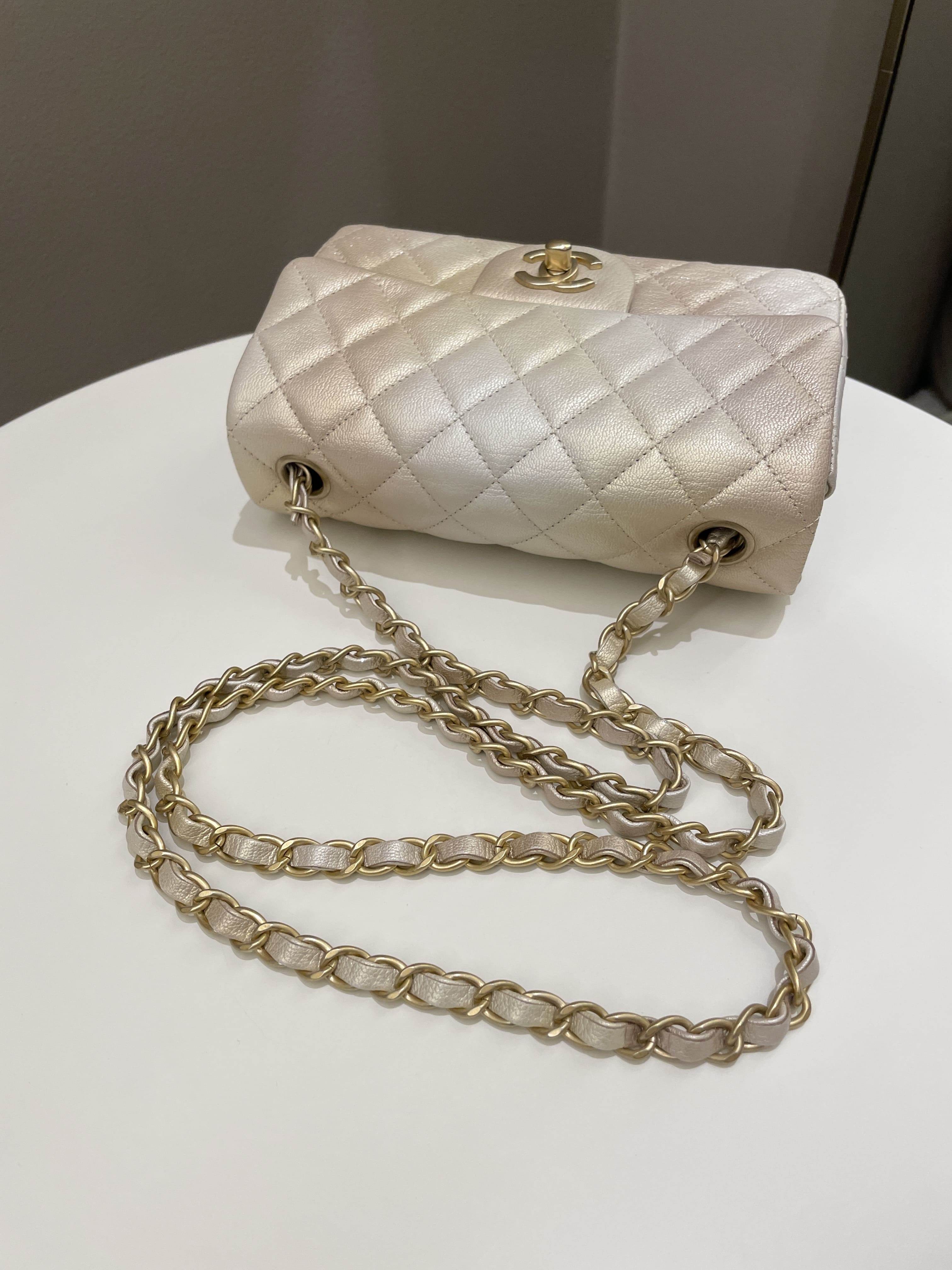 Chanel 22C Classic Quilted Mini Rectangular Gold OmbrÃƒÆ’Ã‚Â©