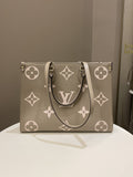 Louis Vuitton OnTheGo MM Tourterelle / Crème