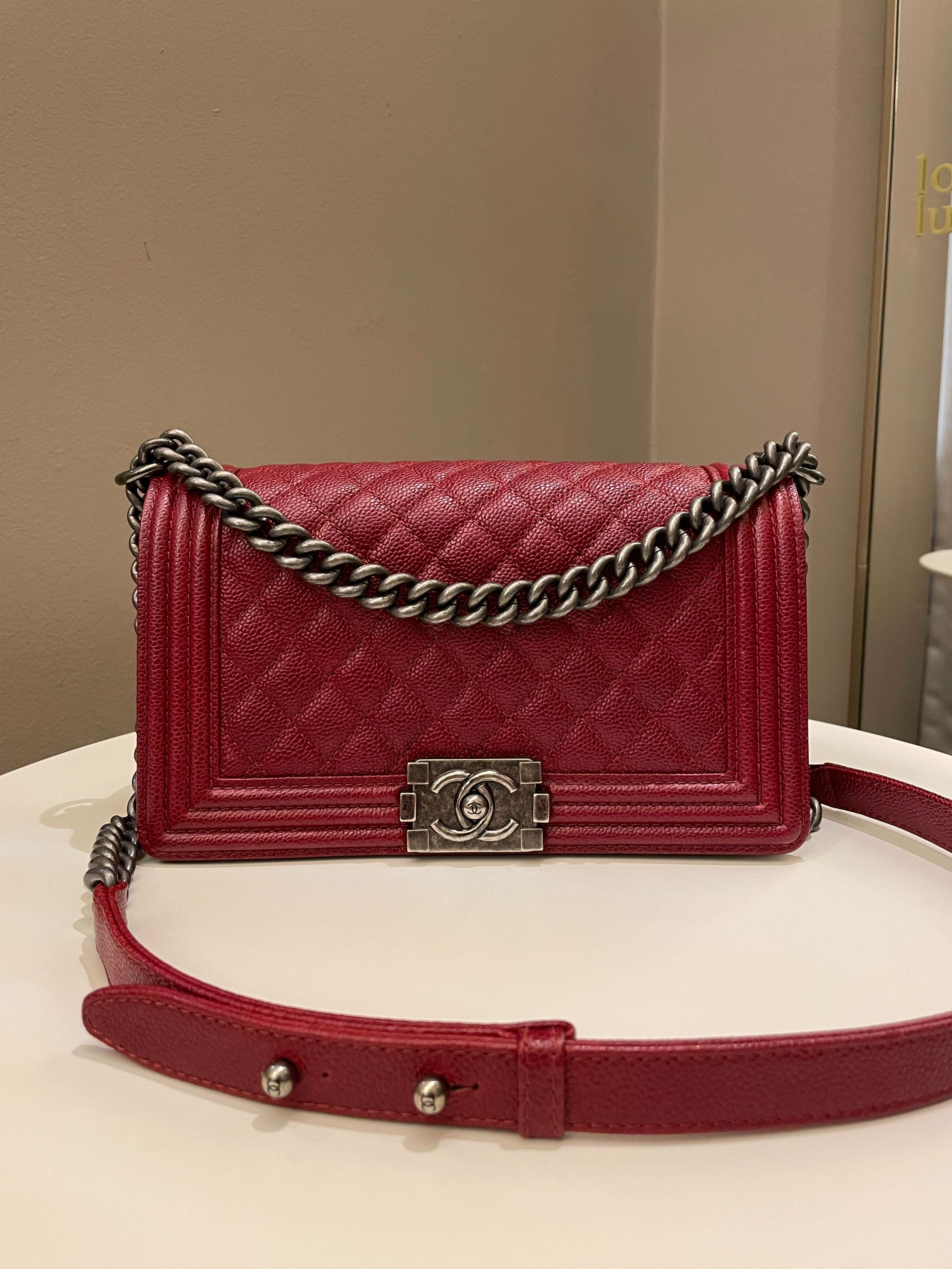 Chanel 14B Quilted Boy Old Medium Deep Red Rigid Caviar