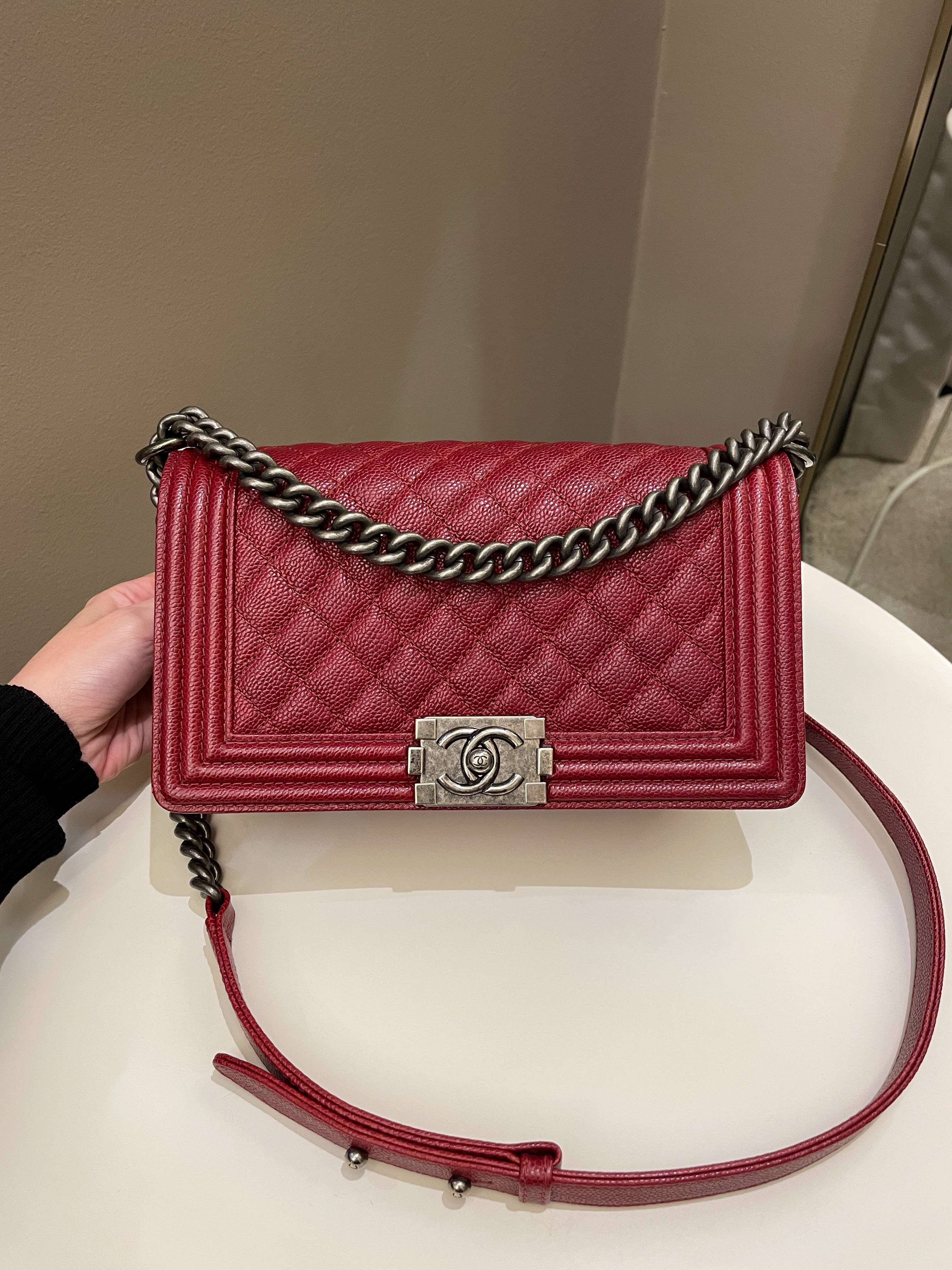 Chanel 14B Quilted Boy Old Medium Deep Red Rigid Caviar