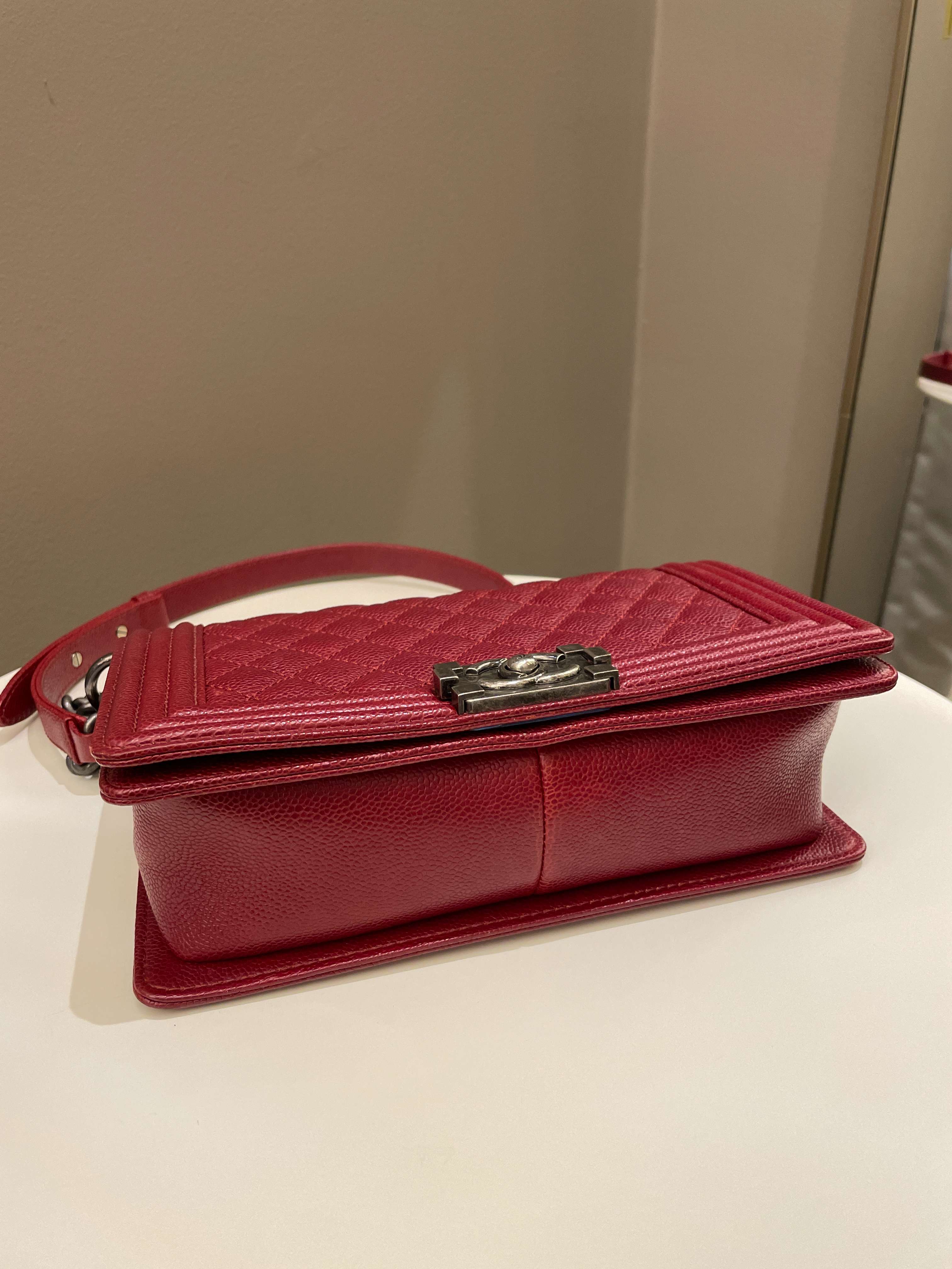 Chanel 14B Quilted Boy Old Medium Deep Red Rigid Caviar