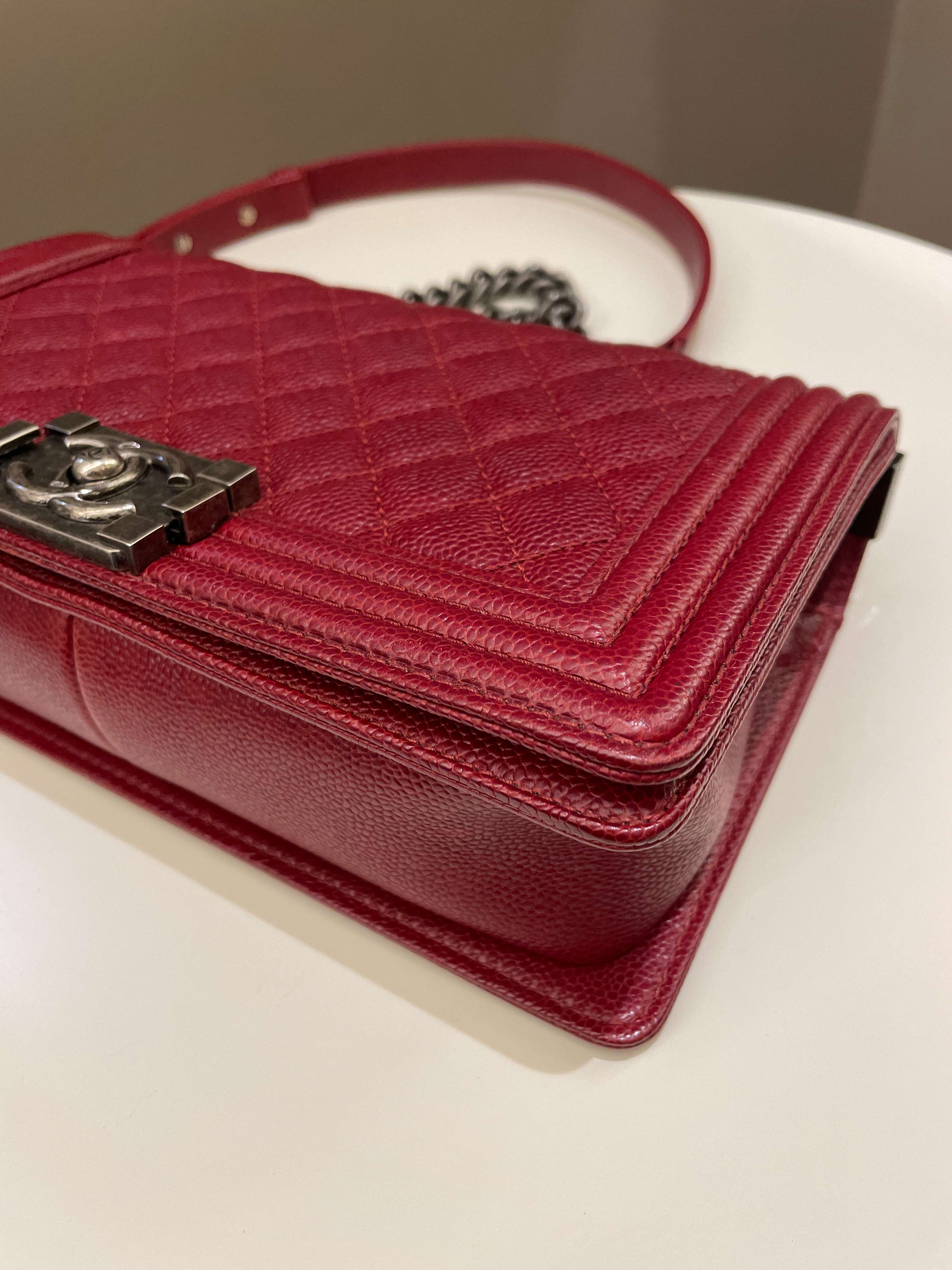 Chanel 14B Quilted Boy Old Medium Deep Red Rigid Caviar