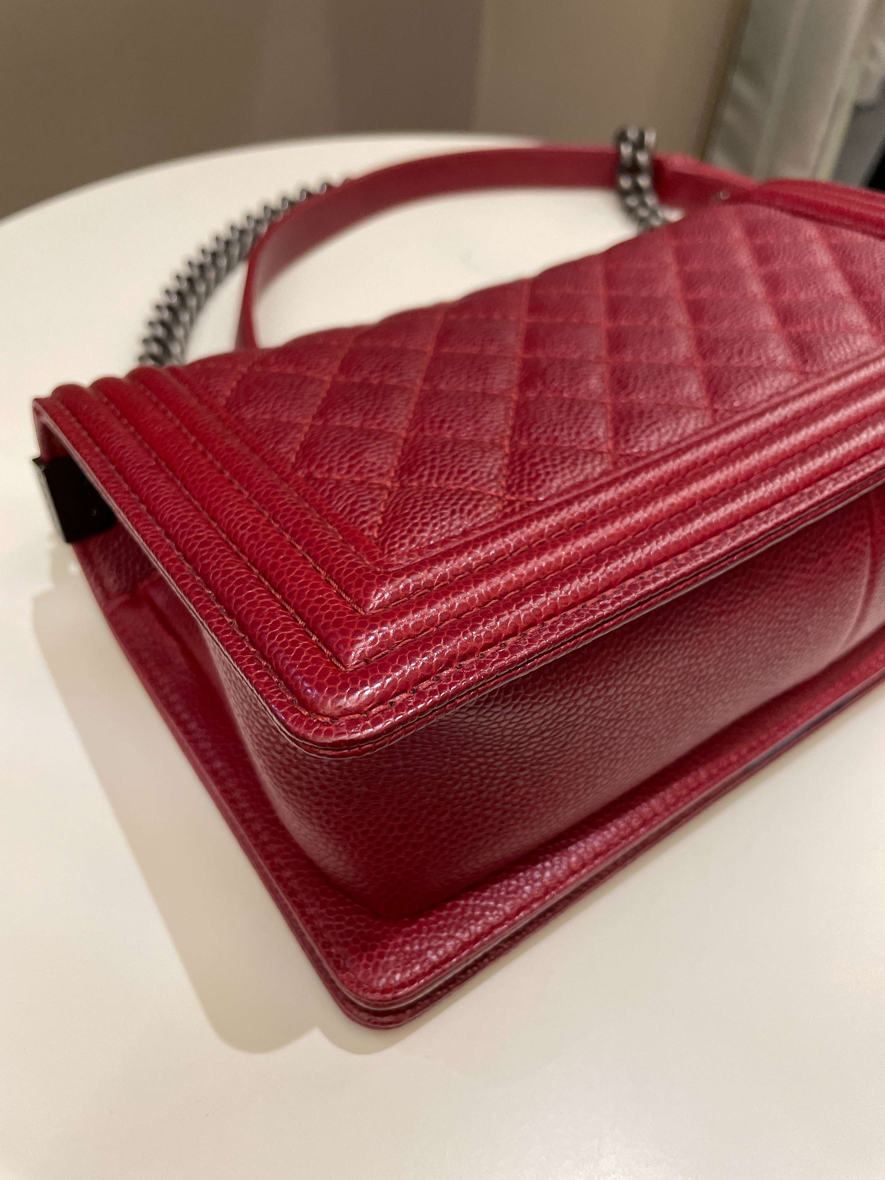 Chanel 14B Quilted Boy Old Medium Deep Red Rigid Caviar