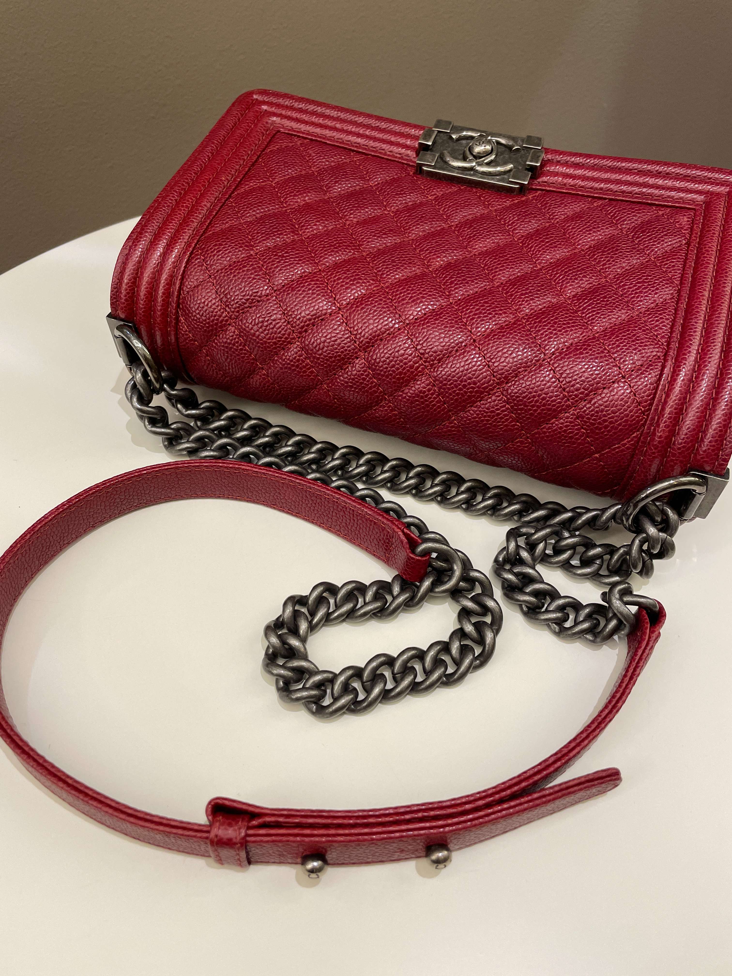 Chanel 14B Quilted Boy Old Medium Deep Red Rigid Caviar