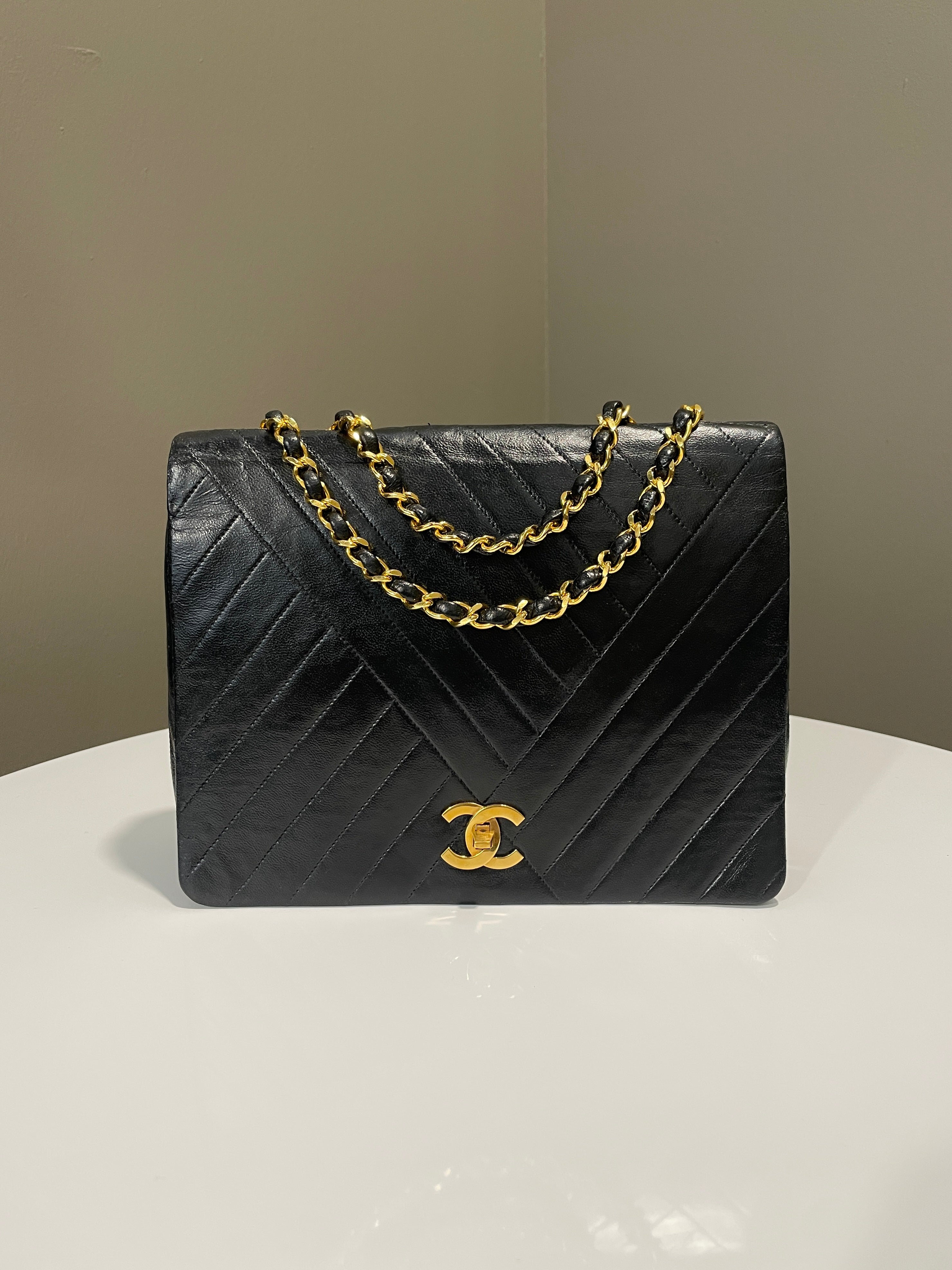 Chanel Vintage Cc Flap Black Black Lambskin