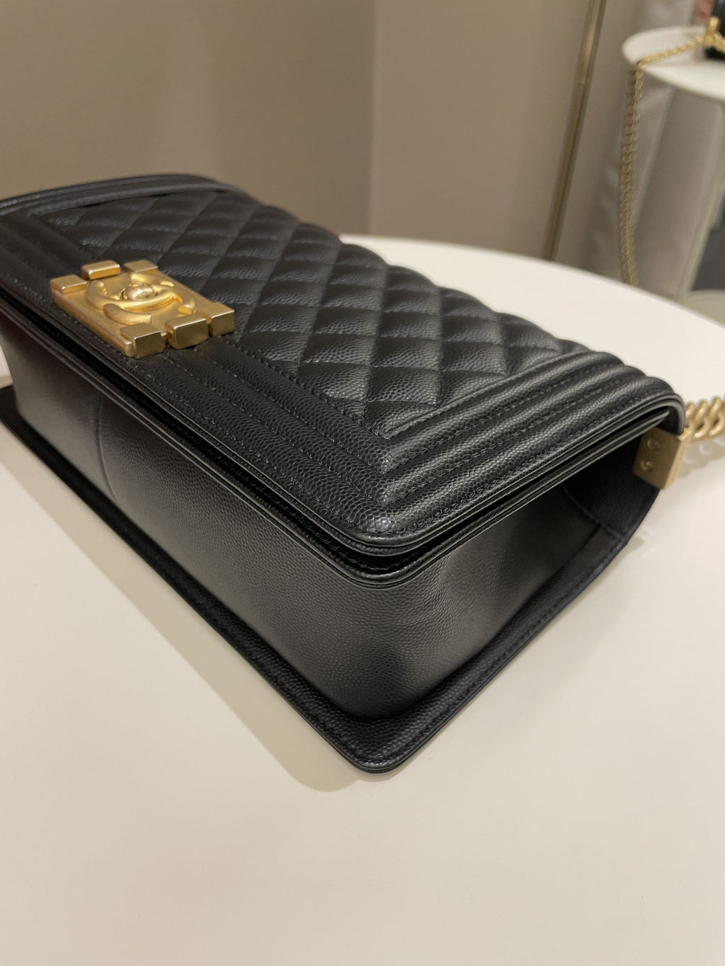 Chanel Quilted Boy Old Medium Black Caviar