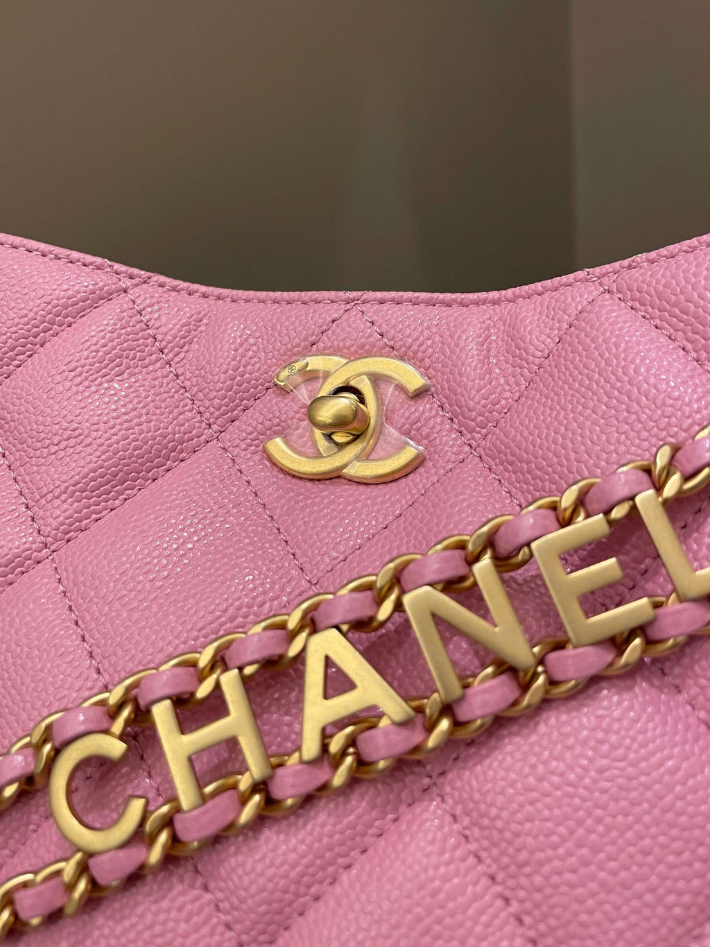 Chanel 22S Hobo Shoulder Bag Mavue Pink Caviar