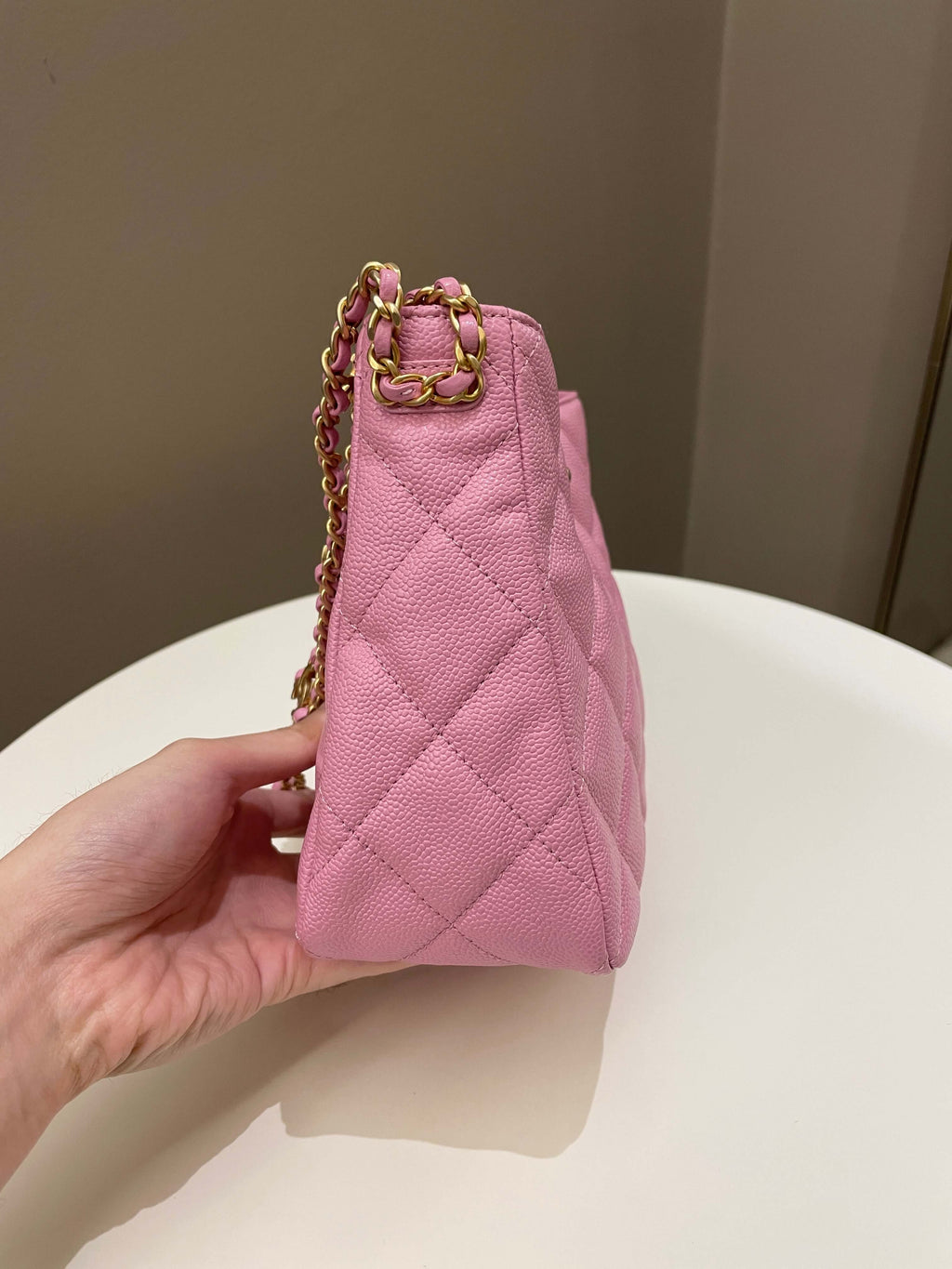 Chanel 22S Hobo Shoulder Bag Mavue Pink Caviar