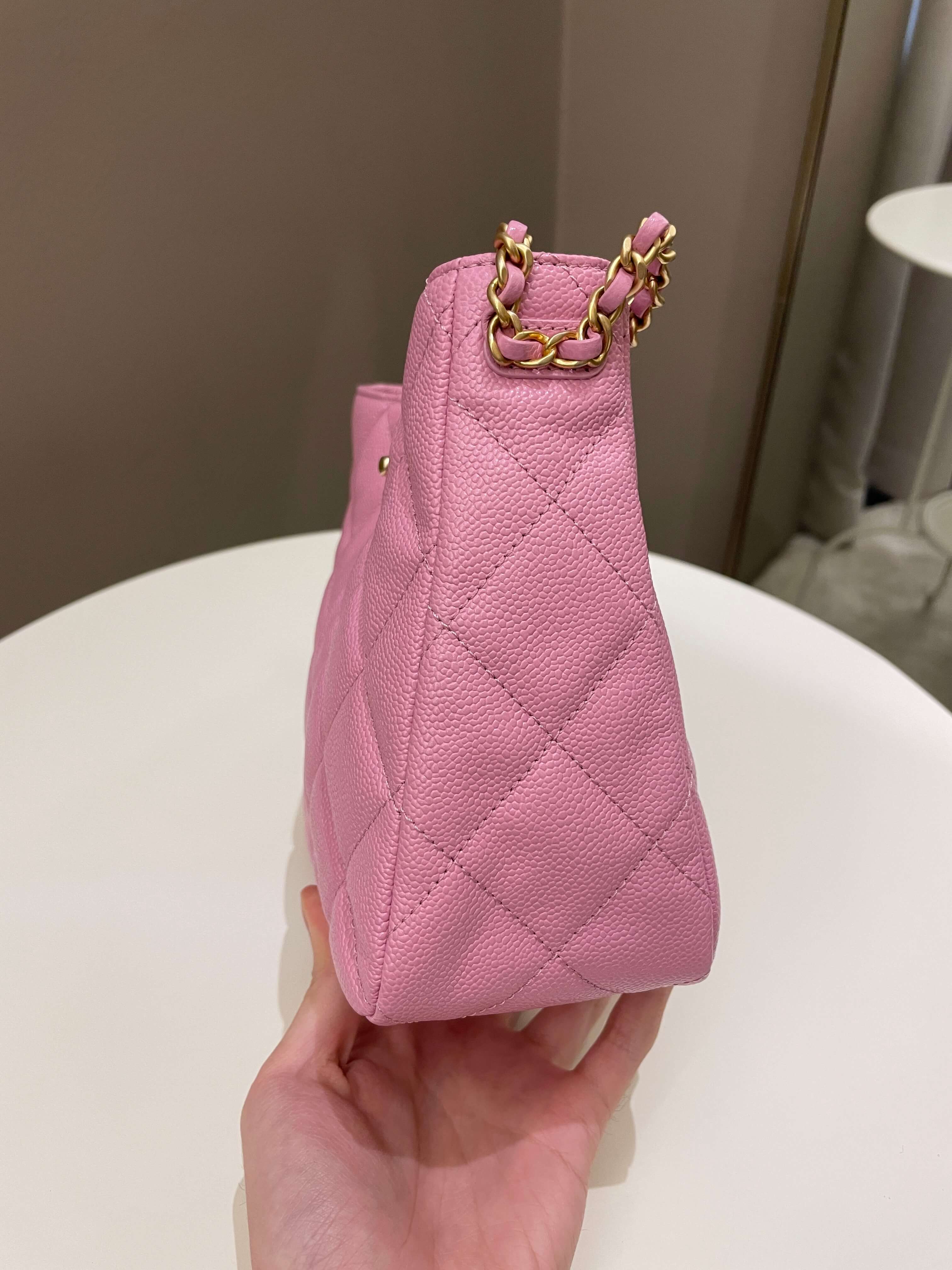 Chanel 22S Hobo Shoulder Bag Mavue Pink Caviar