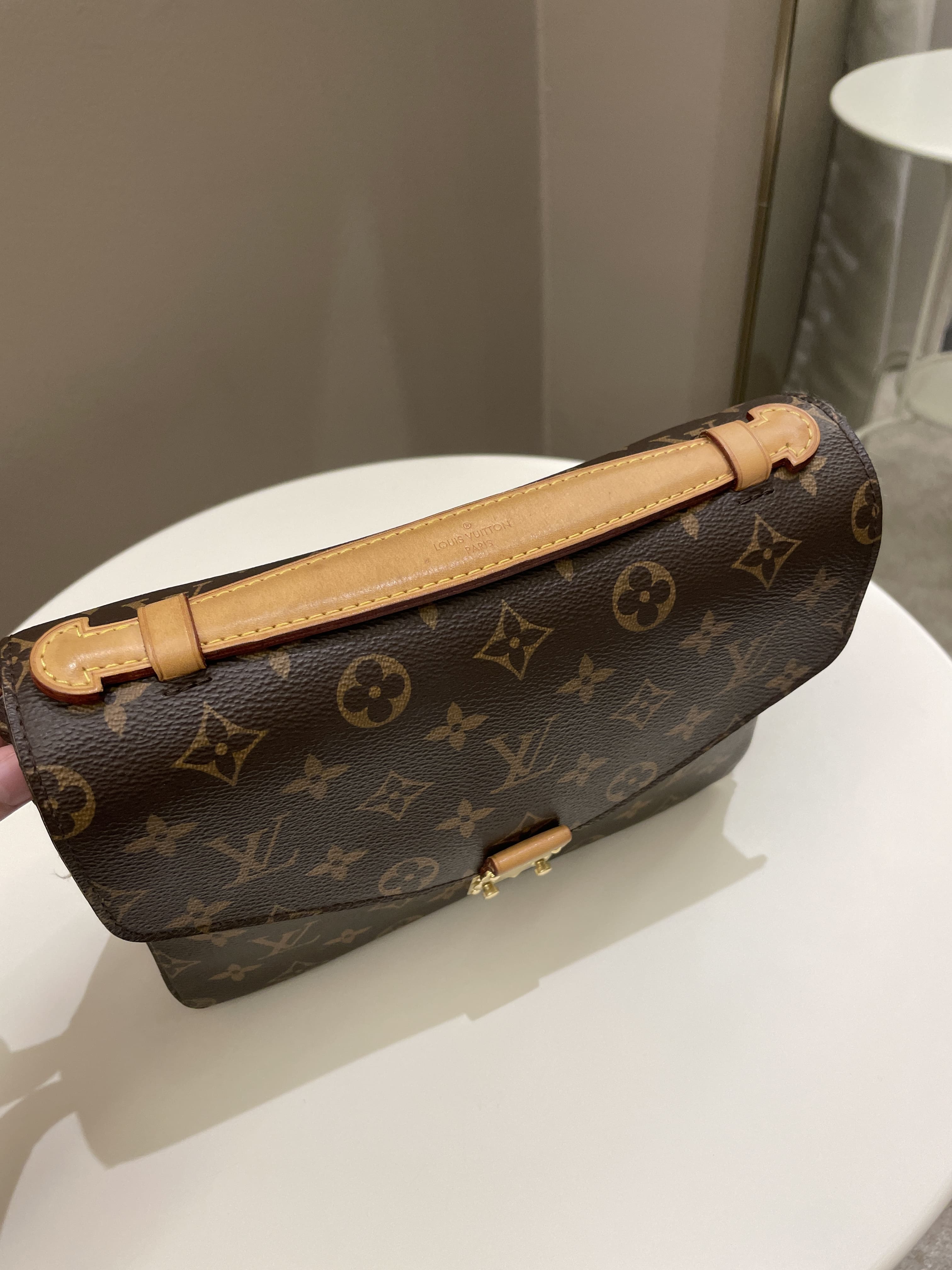 Louis Vuitton Pochette Metis Classic Monogram