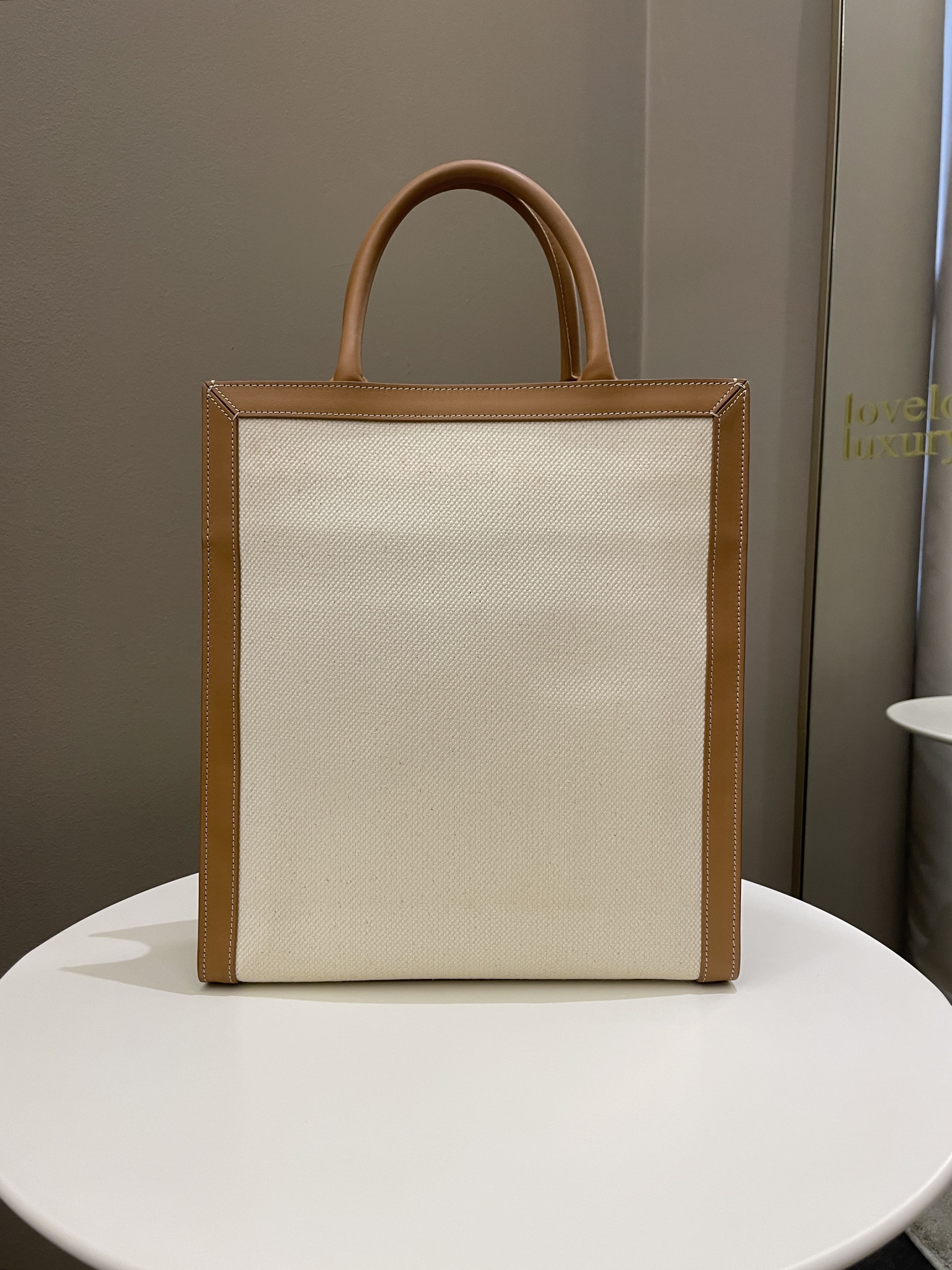 Celine Vertical Cabas Tote Bag Beige / Brown