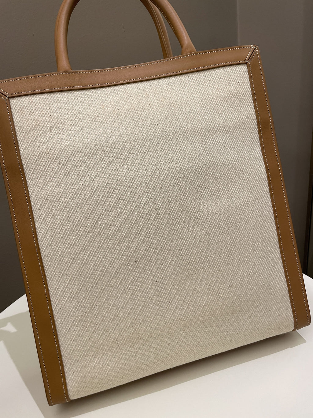 Celine Vertical Cabas Tote Bag Beige / Brown