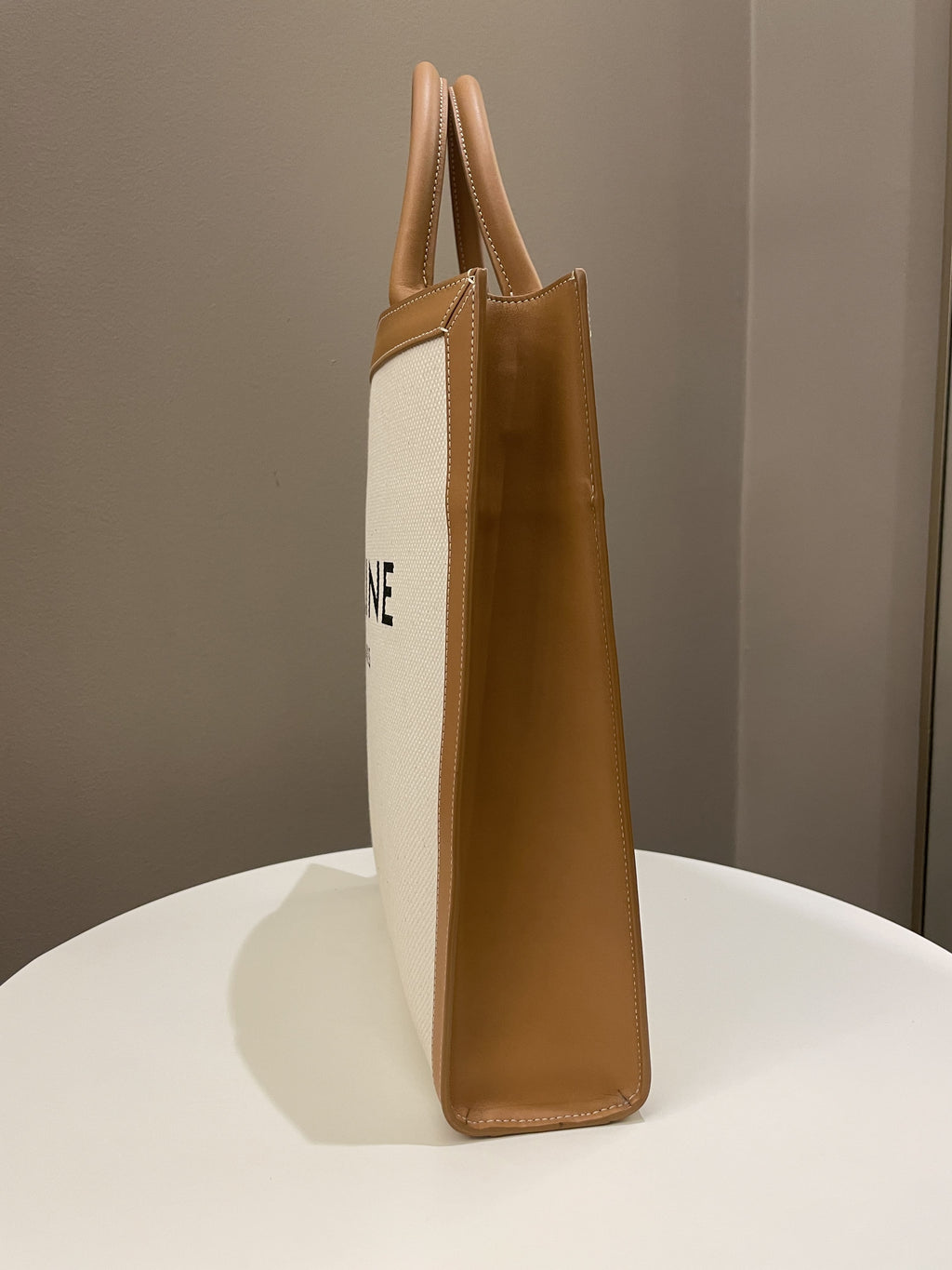 Celine Vertical Cabas Tote Bag Beige / Brown