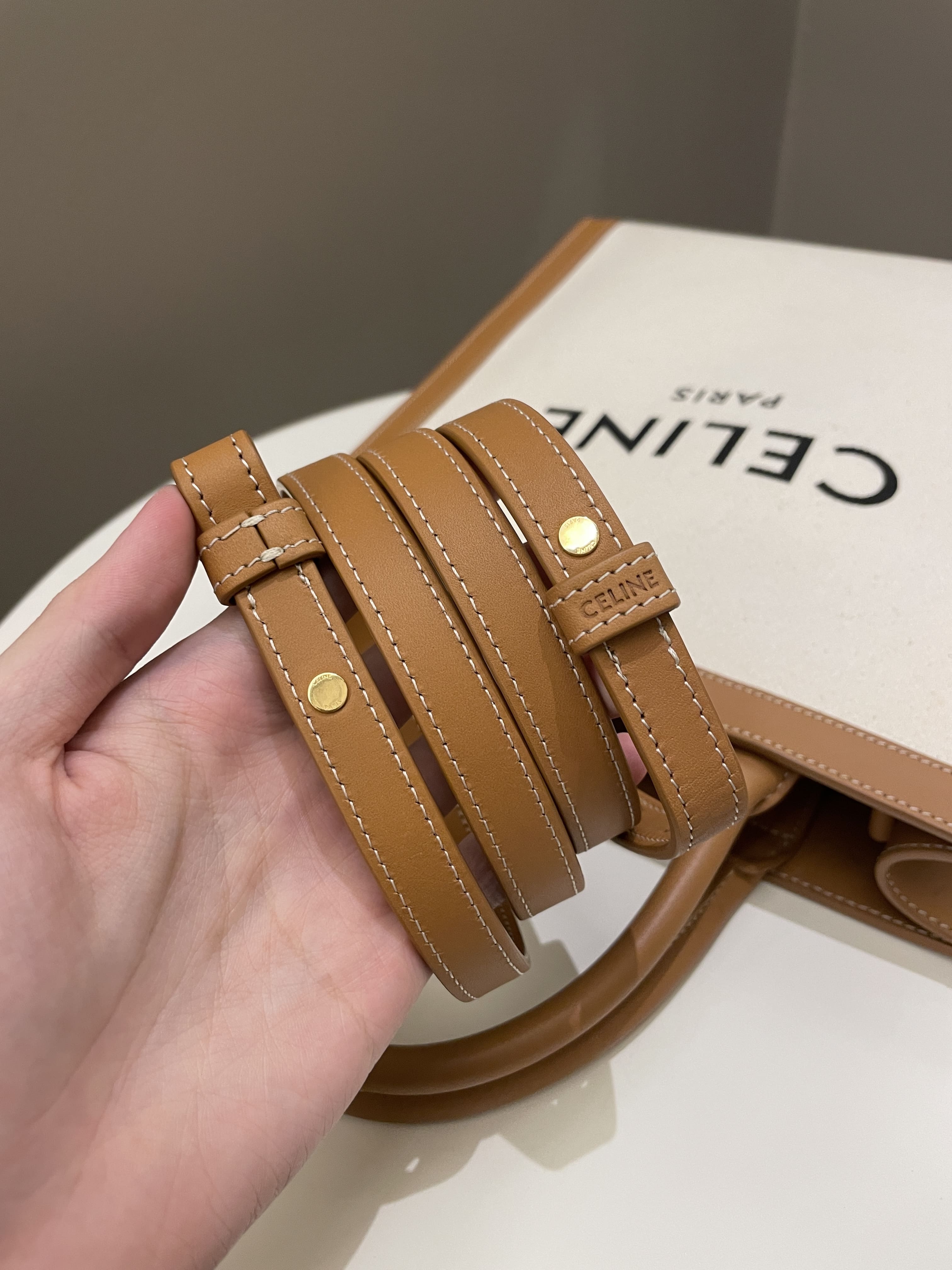 Celine Vertical Cabas Tote Bag Beige / Brown