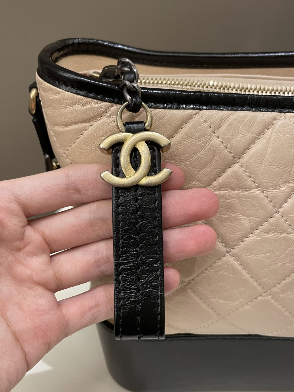 Chanel Quilted Gabrielle Hobo Beige / Black Aged Calfskin
