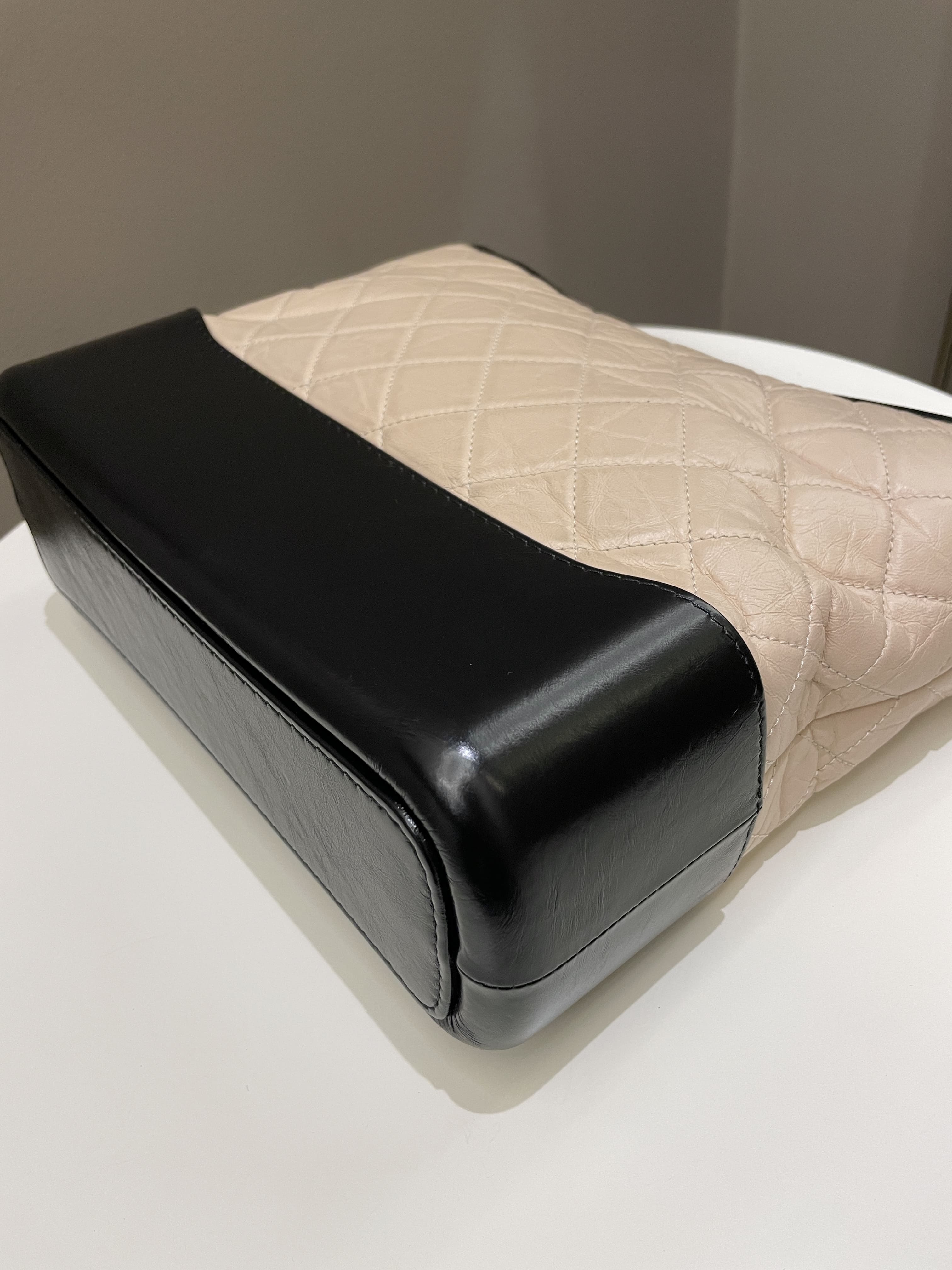 Chanel Quilted Gabrielle Hobo Beige / Black Aged Calfskin