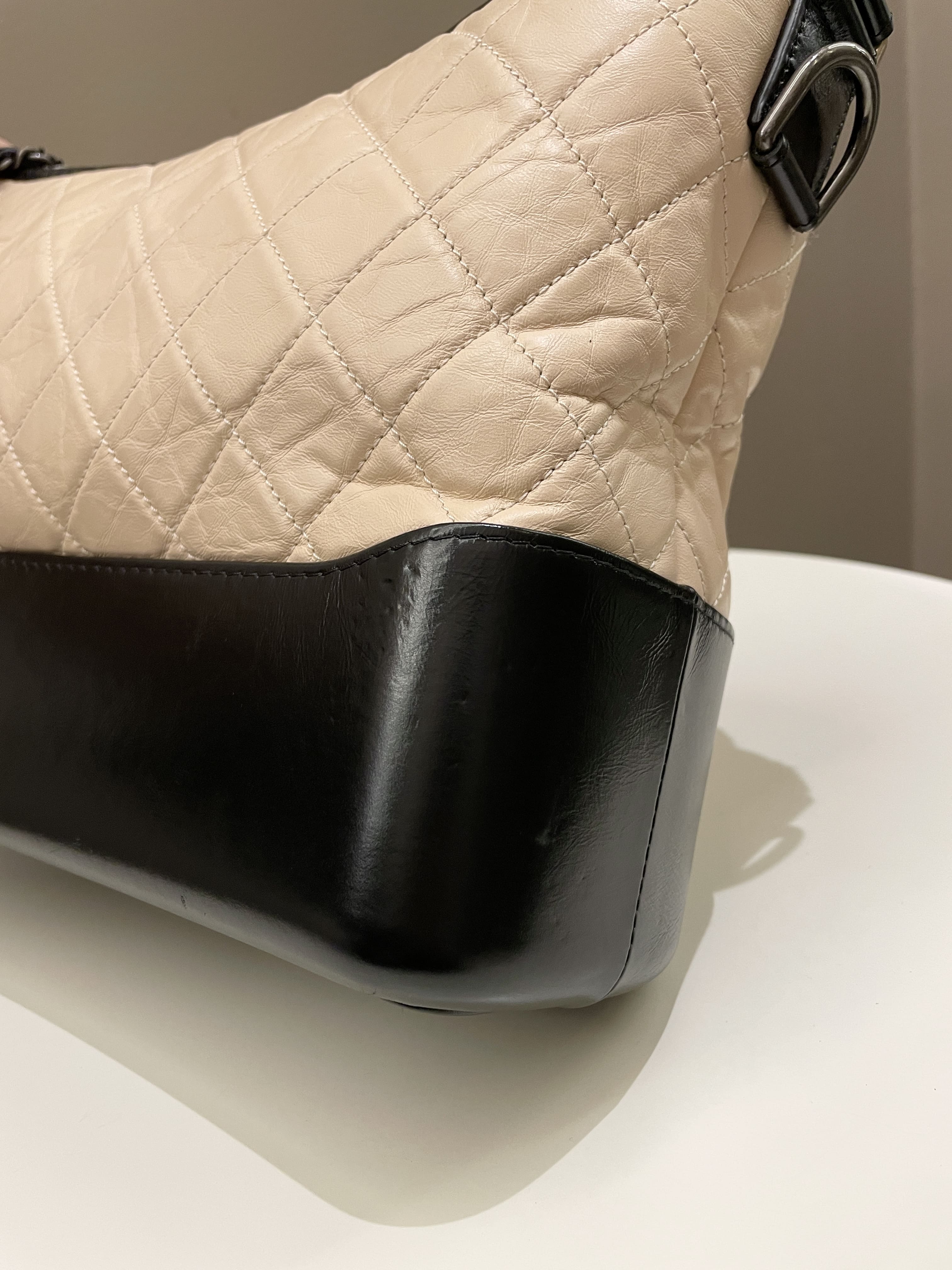 Chanel Quilted Gabrielle Hobo Beige / Black Aged Calfskin