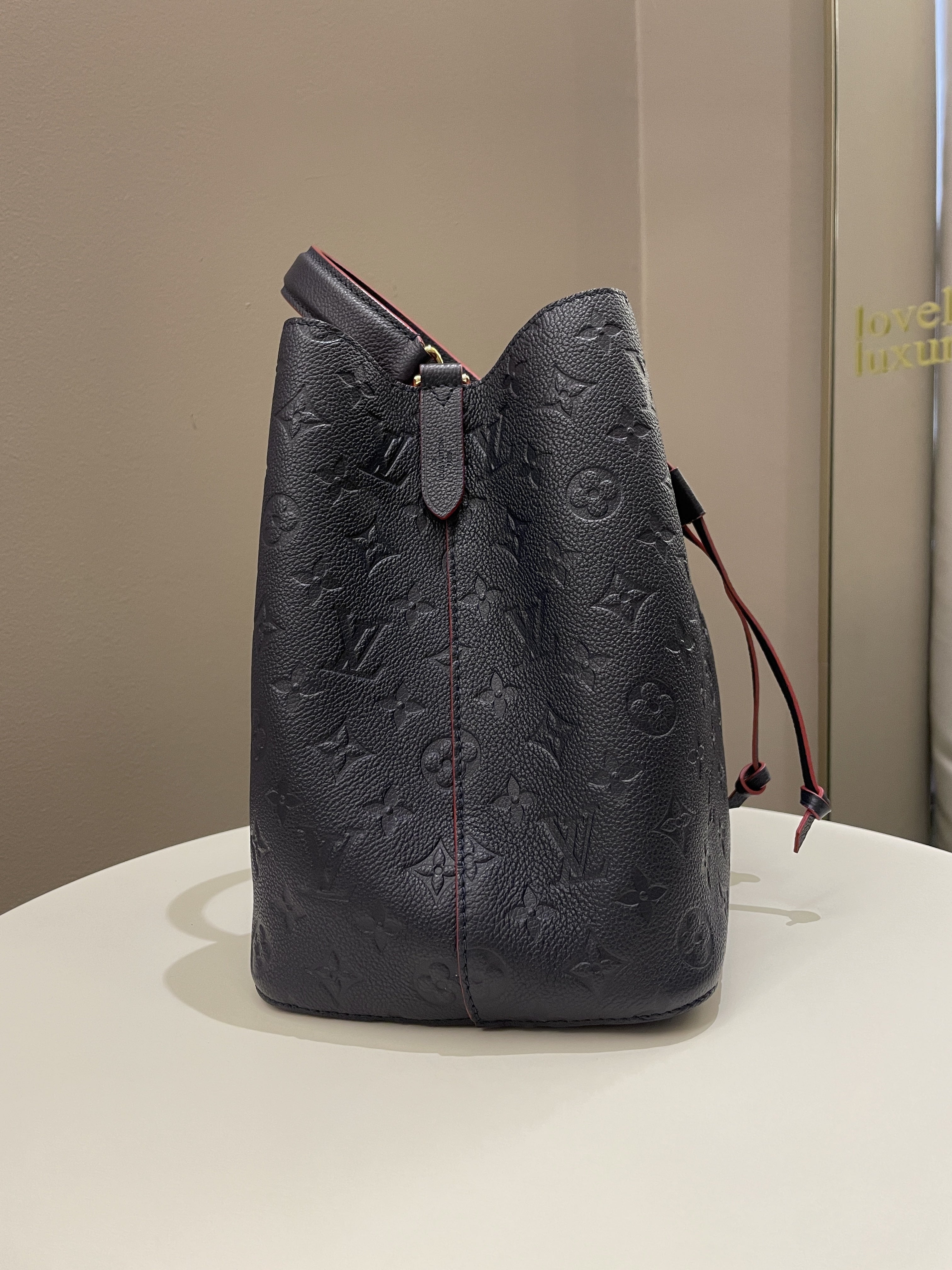 Louis Vuitton Neo Noe Bucket Bag Marine Rouge Empreinte Leather