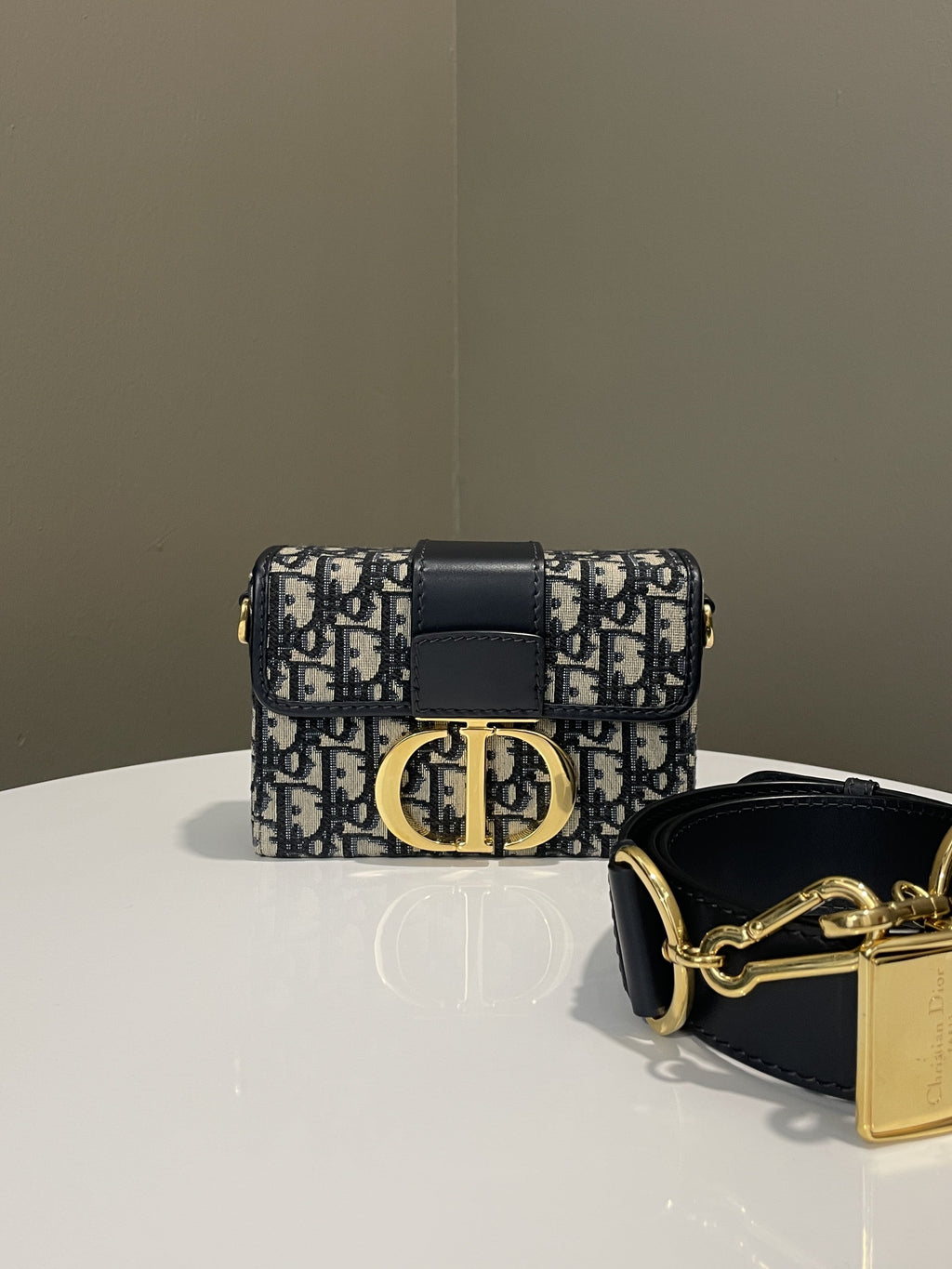 Dior Montaigne 30 Box Bag Blue Oblique