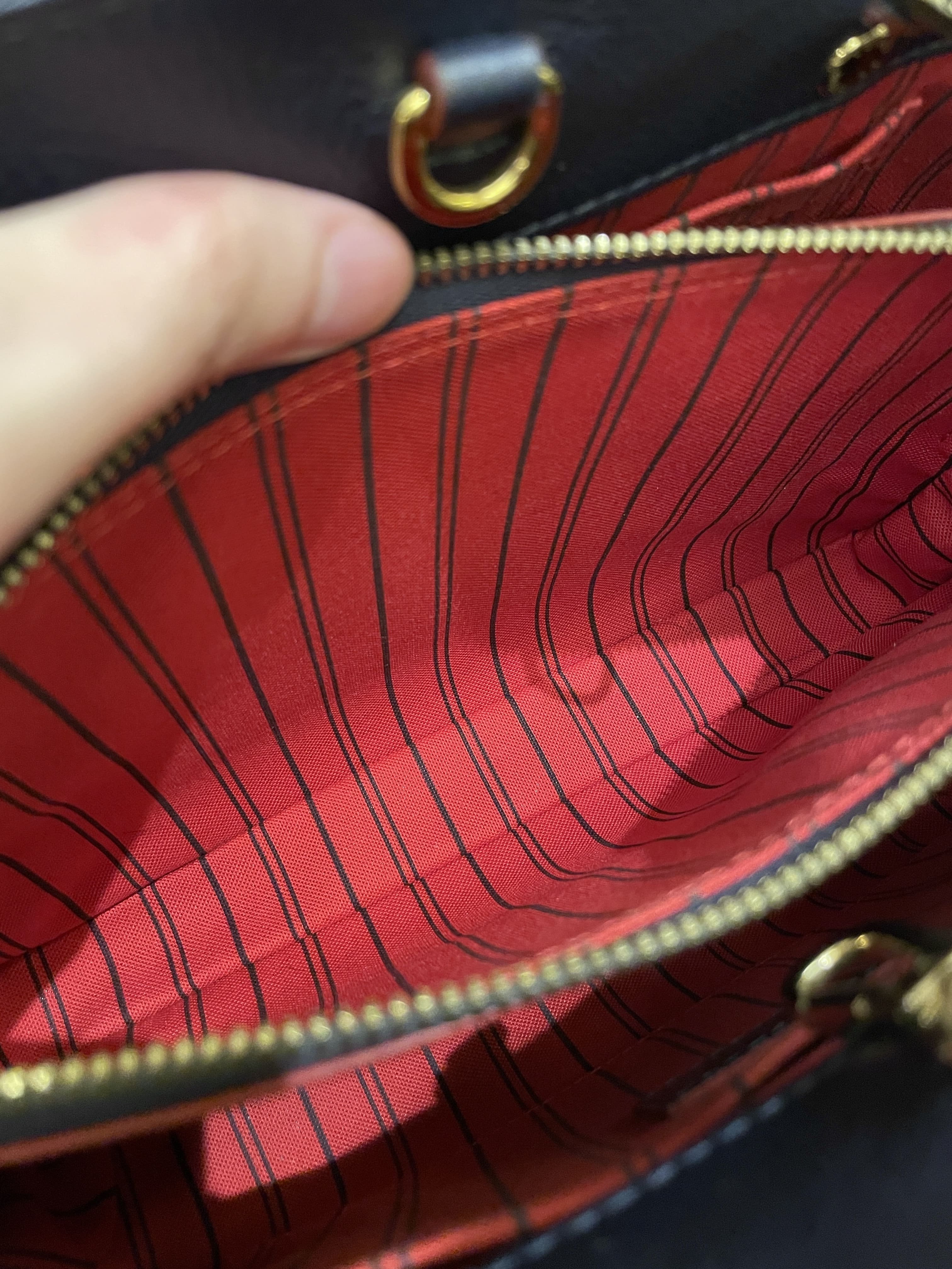 Louis Vuitton Montaigne BB Blue Empreinte