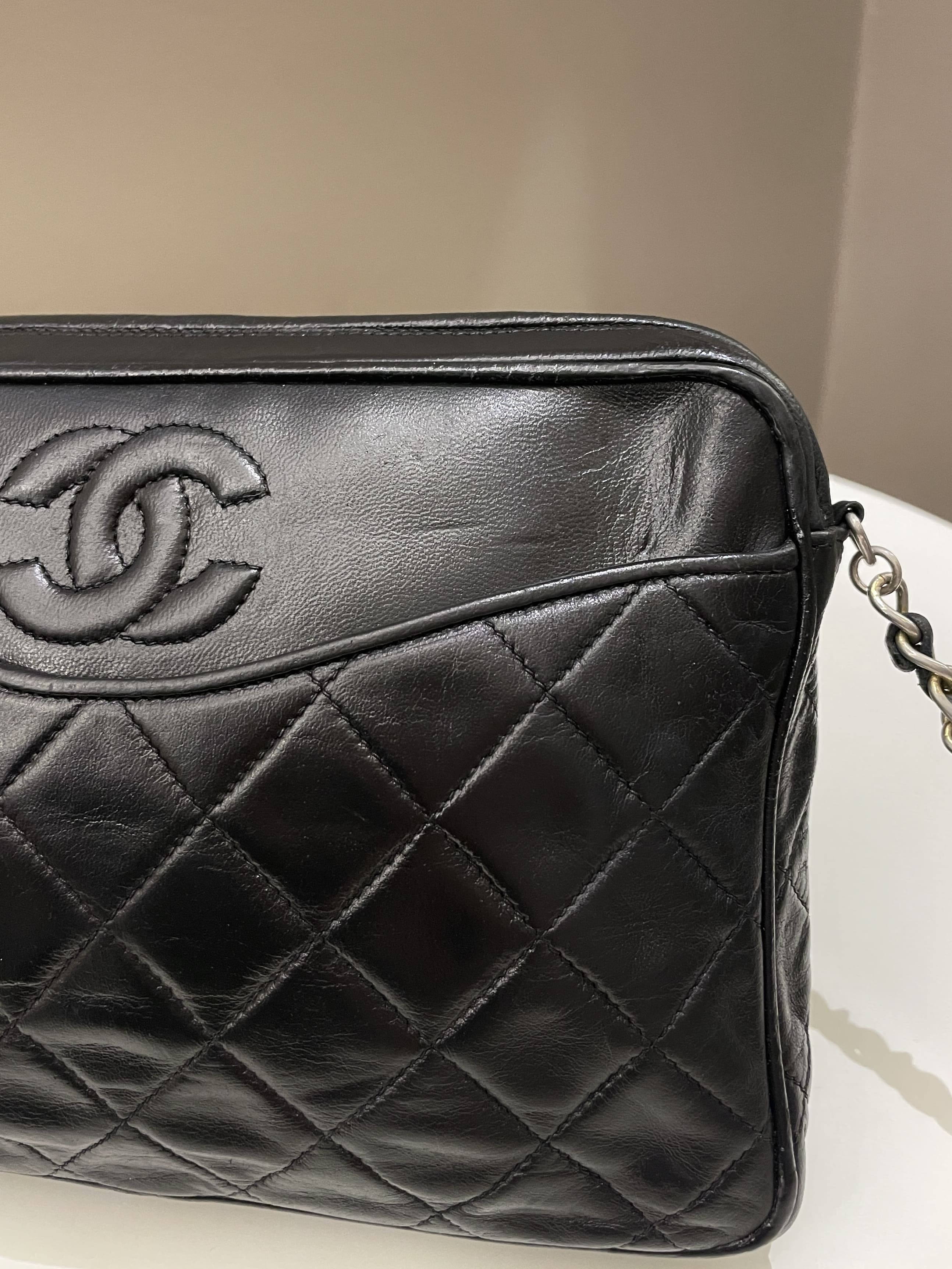ÃƒÂ¯Ã‚Â»Ã‚Â¿ÃƒÂ¯Ã‚Â»Ã‚Â¿Chanel Vintage Camera Bag Tassle Black Lambskin