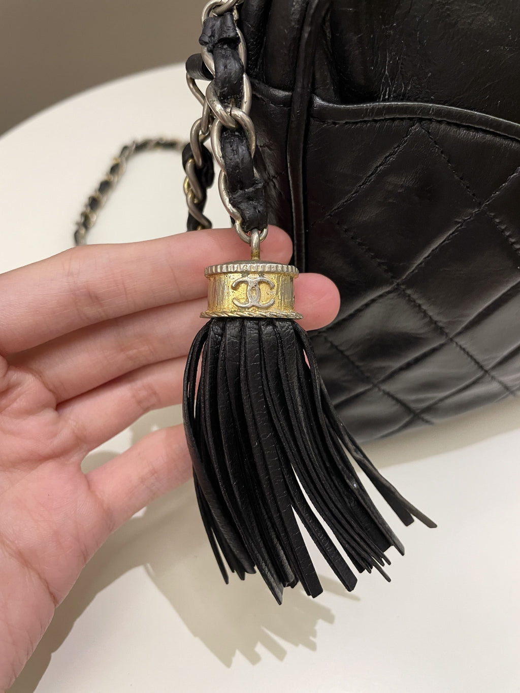 ÃƒÂ¯Ã‚Â»Ã‚Â¿ÃƒÂ¯Ã‚Â»Ã‚Â¿Chanel Vintage Camera Bag Tassle Black Lambskin
