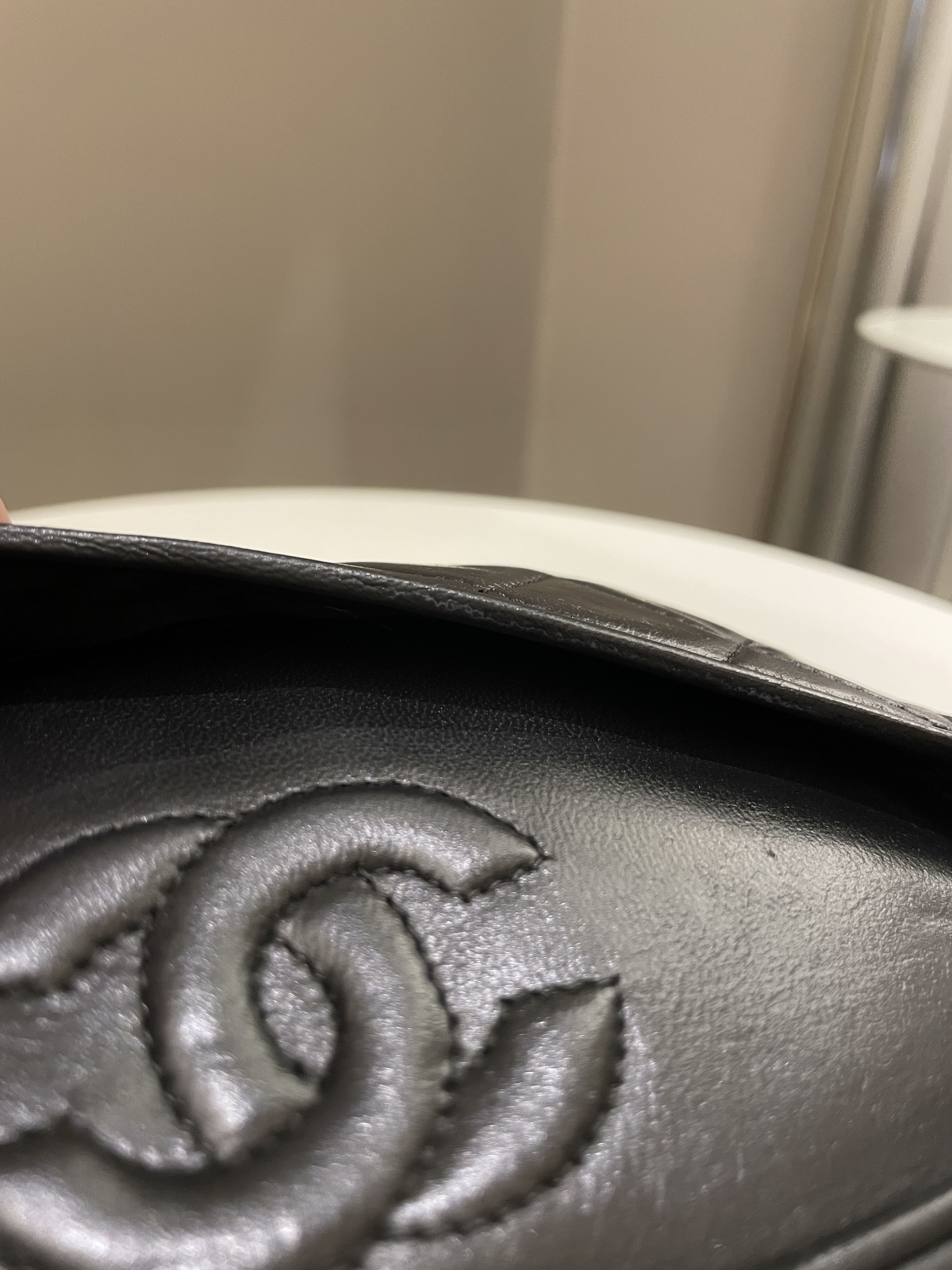 ÃƒÂ¯Ã‚Â»Ã‚Â¿ÃƒÂ¯Ã‚Â»Ã‚Â¿Chanel Vintage Camera Bag Tassle Black Lambskin