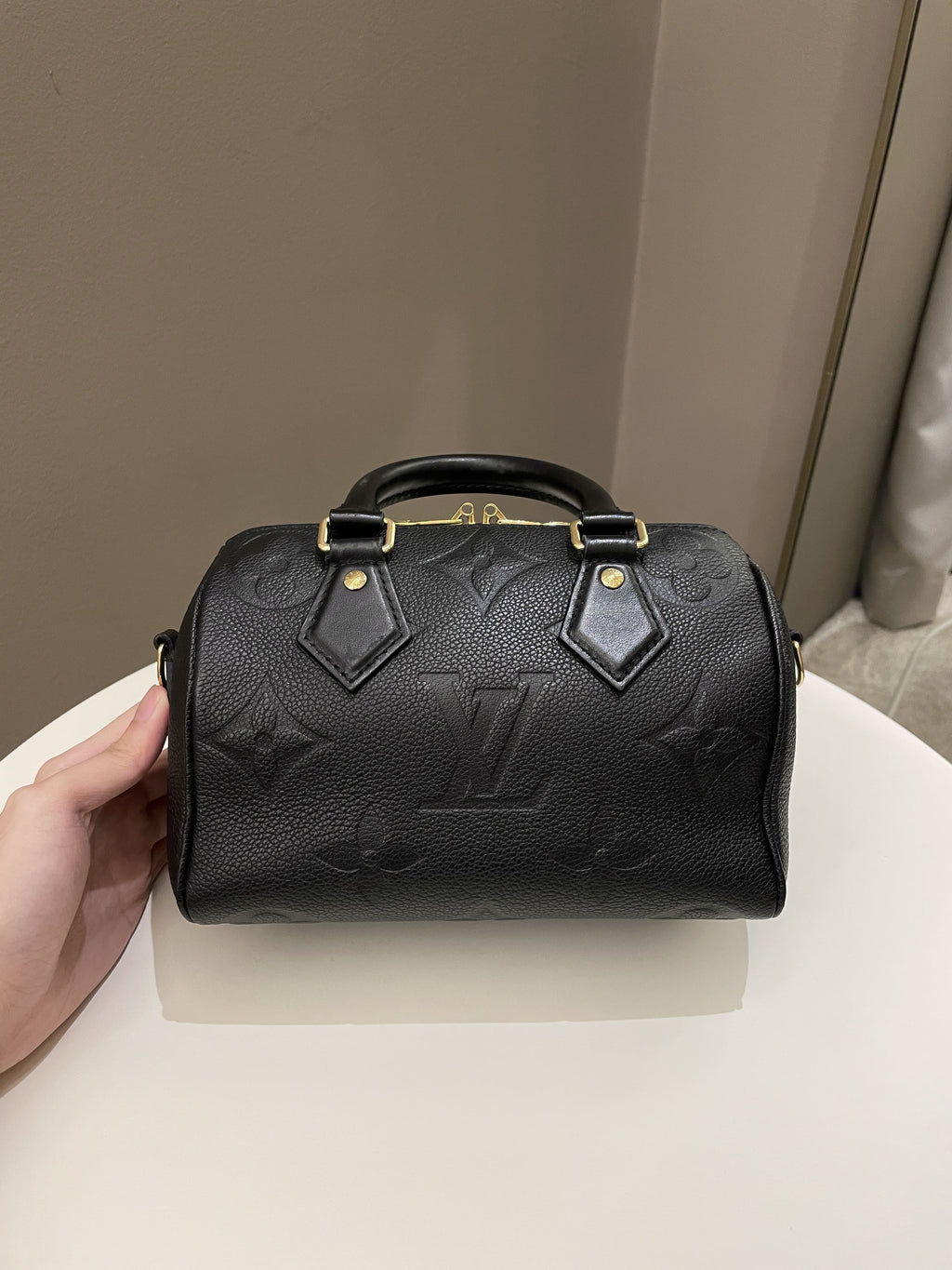 Louis Vuitton Speedy BandouliÃƒÆ’Ã‚Â¨re 20 Black Monogram Empreinte Leather
