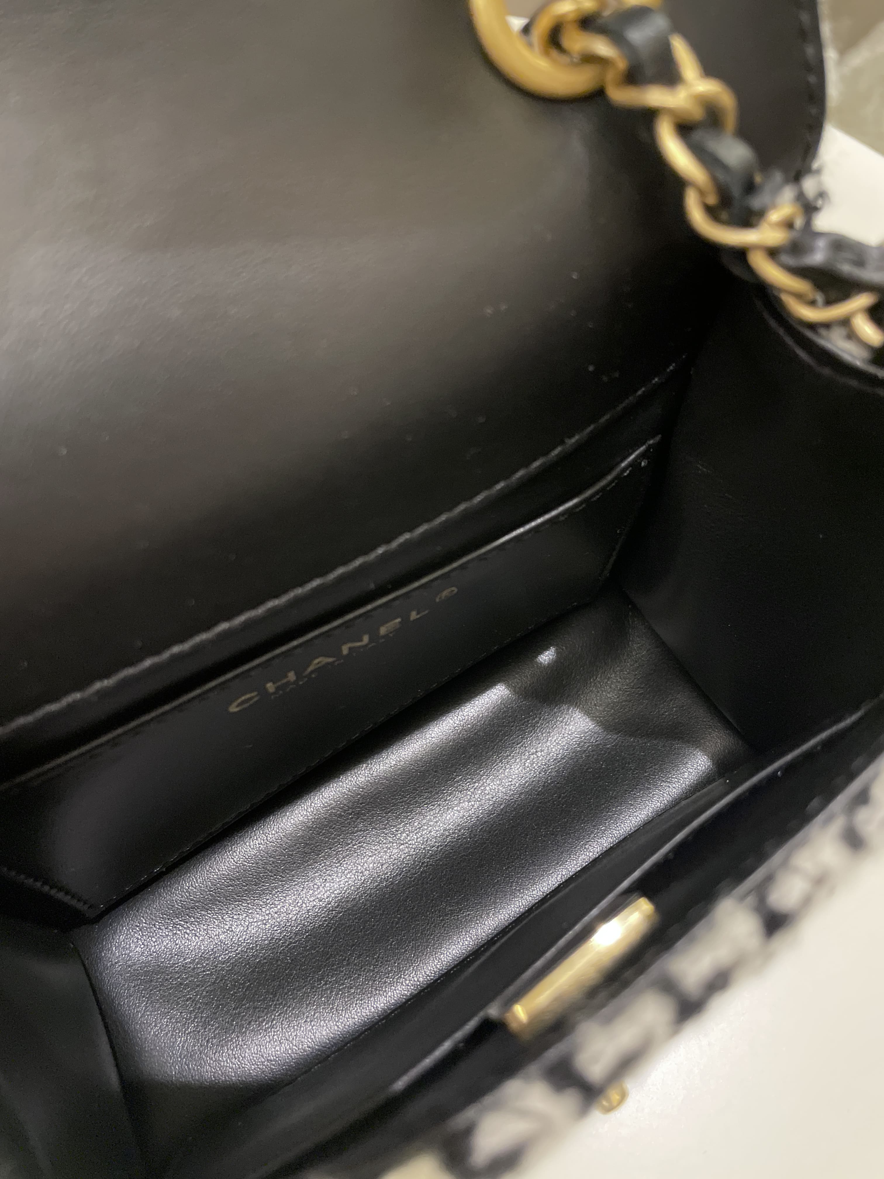 Chanel 22K Houndstooth Mini Square Black/ White Sequin Tweed