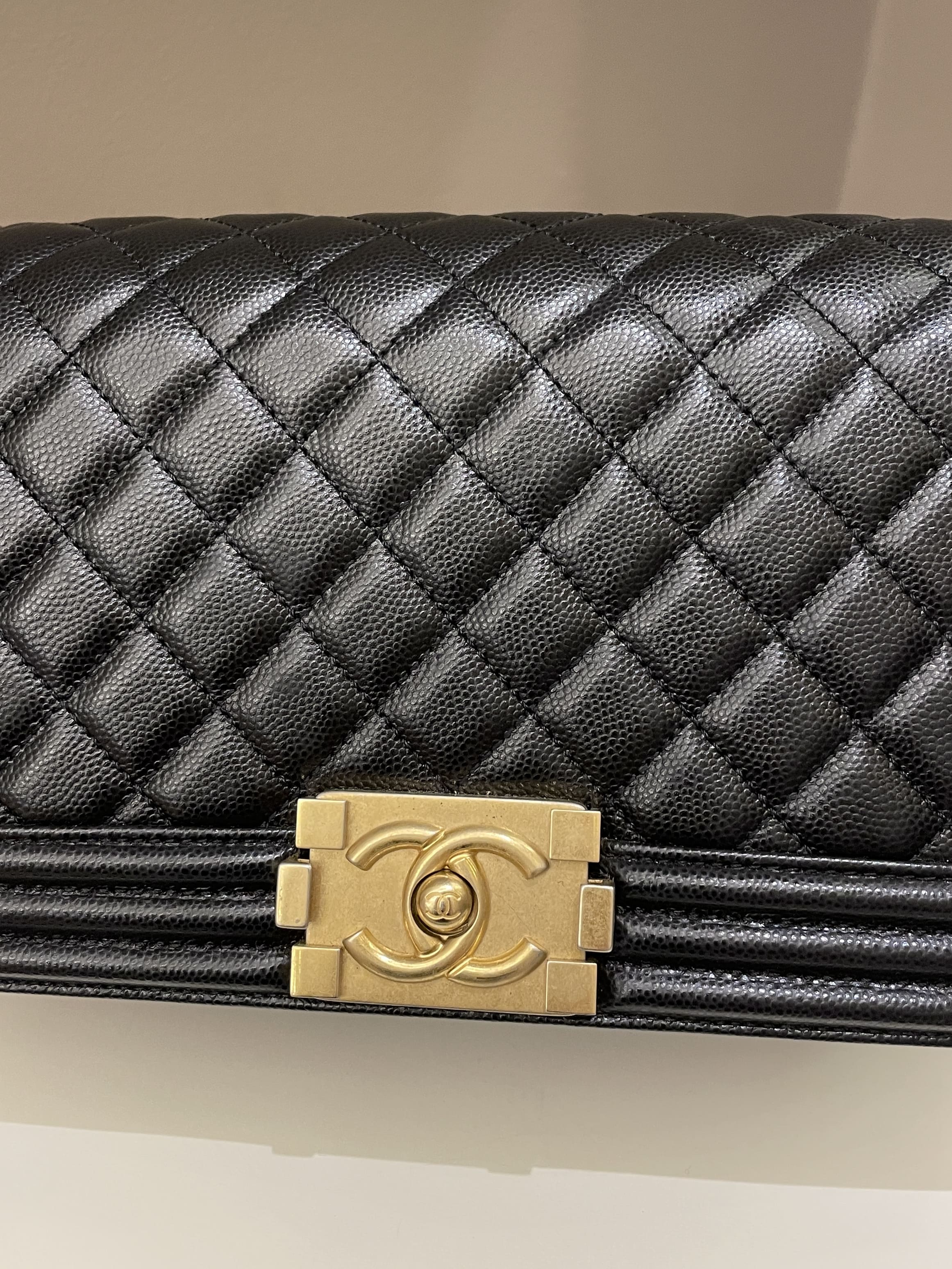 Chanel Quilted Boy Old Medium Black Caviar