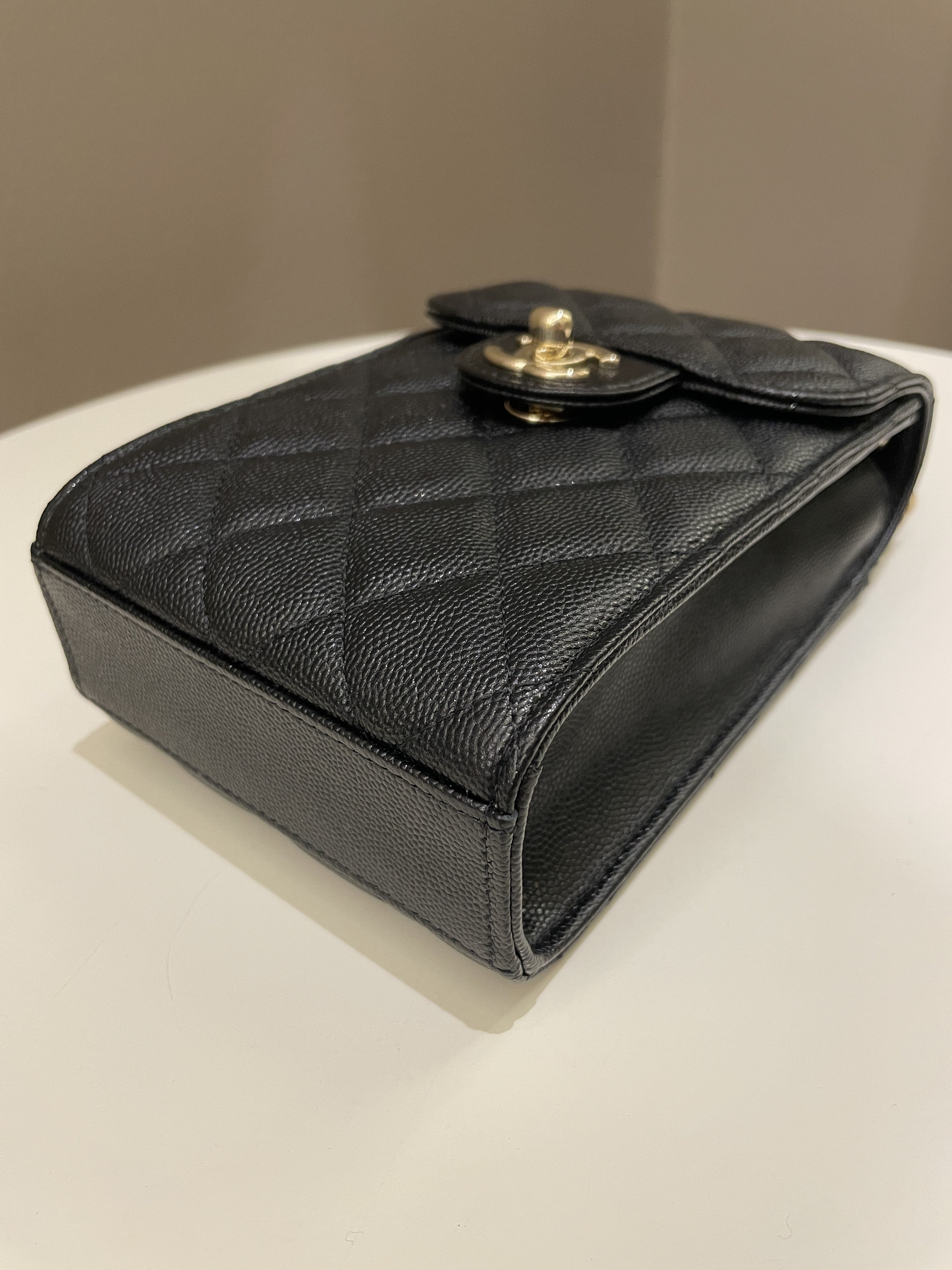 Chanel Quilted Cc Vertical Phone Clutch On Chain Black Caviar