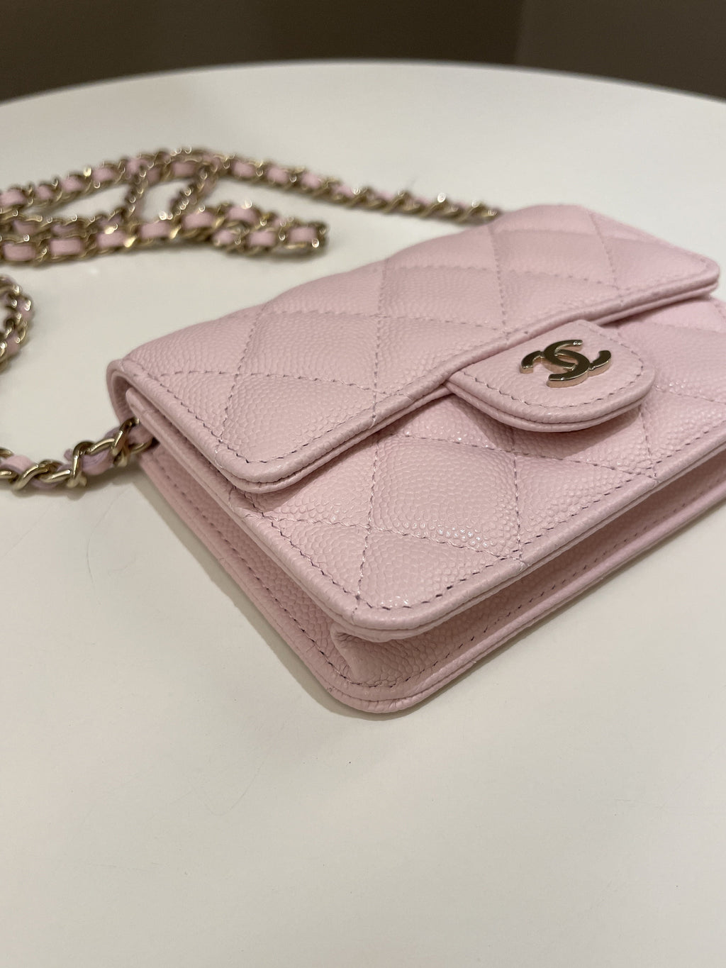 Chanel 22S Quilted Clutch On Chain Rose Claire Caviar