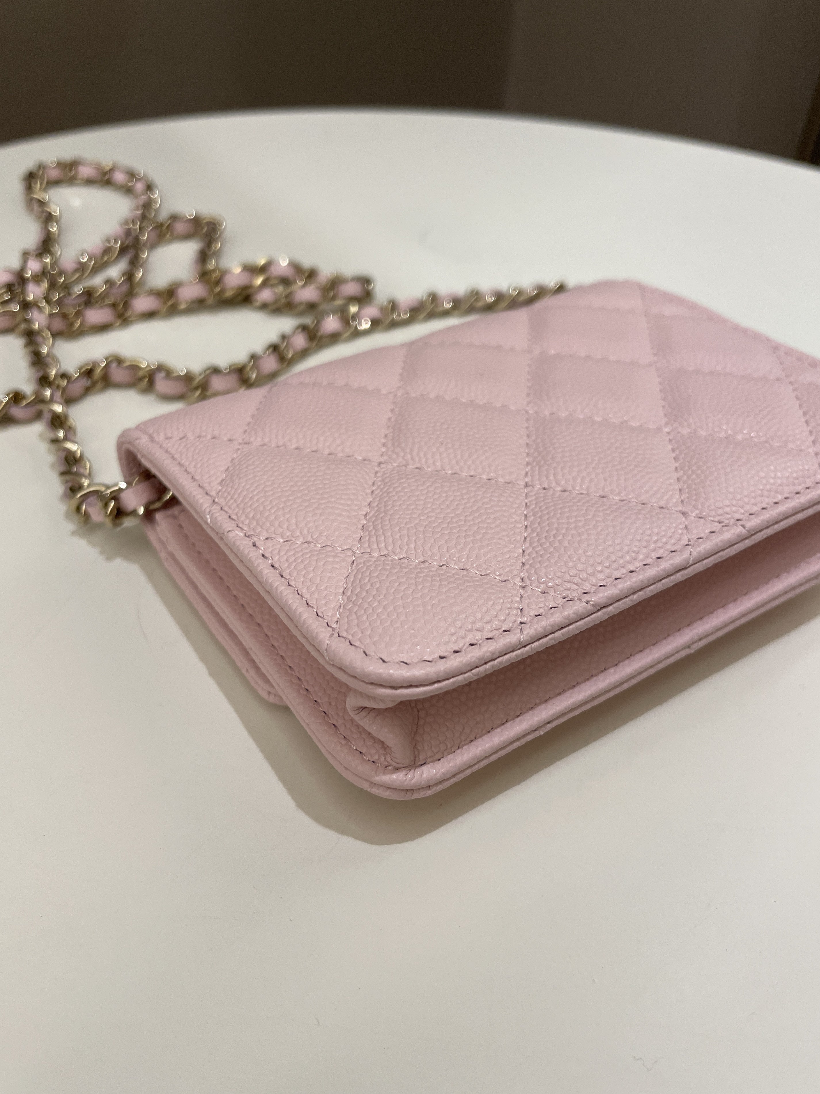 Chanel 22S Quilted Clutch On Chain Rose Claire Caviar