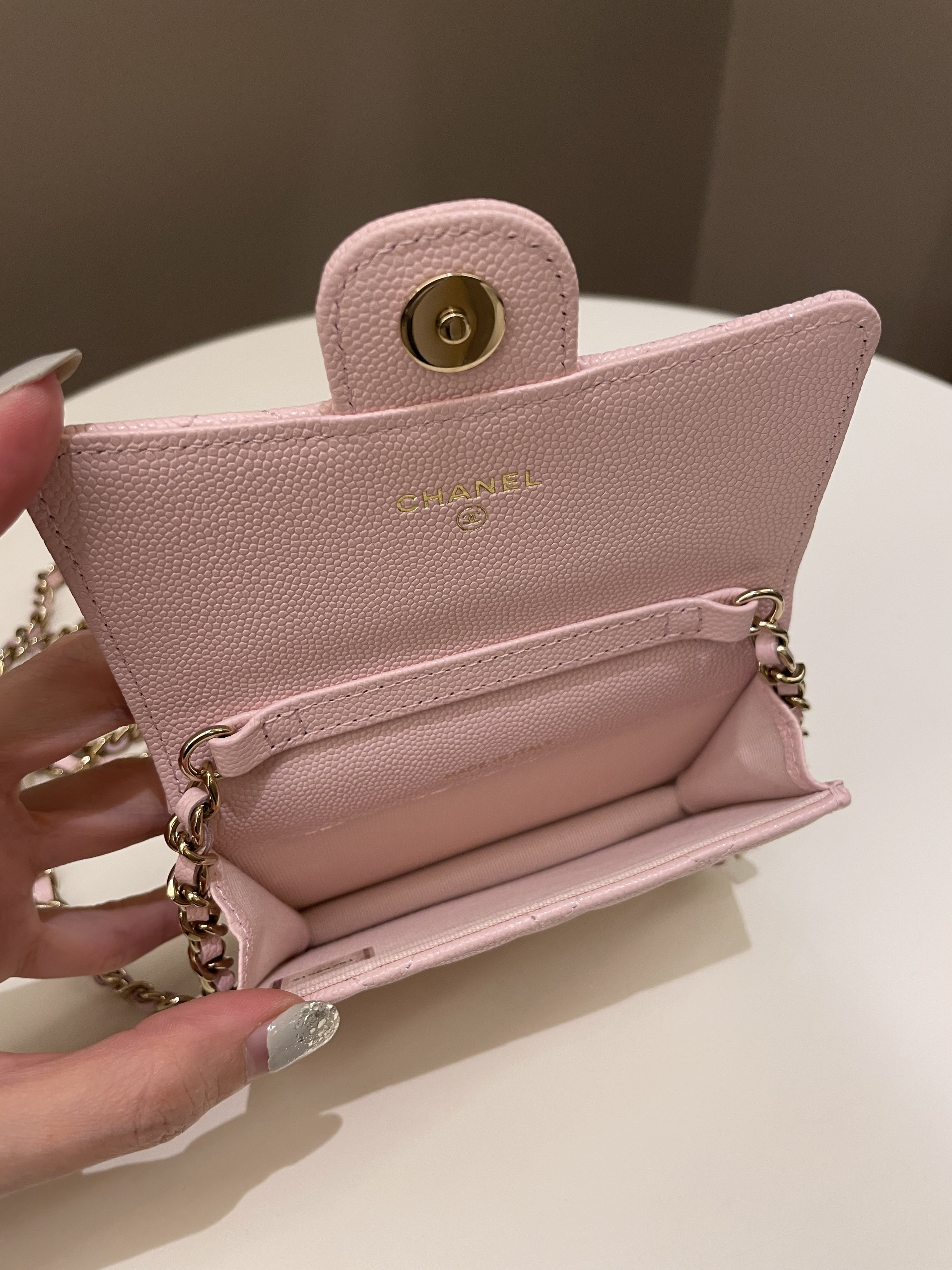 Chanel 22S Quilted Clutch On Chain Rose Claire Caviar