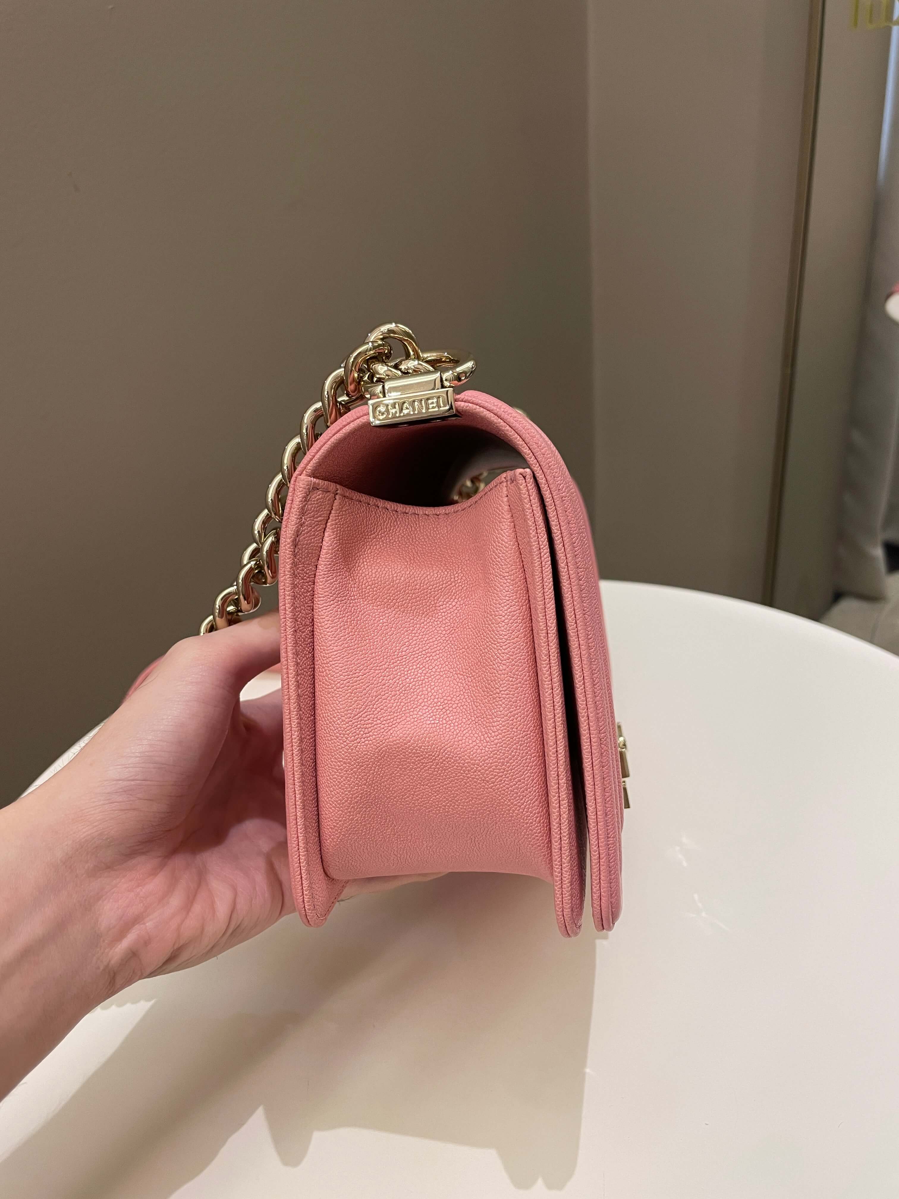 Chanel Chevron Boy Old Medium Sakura Pink Caviar
