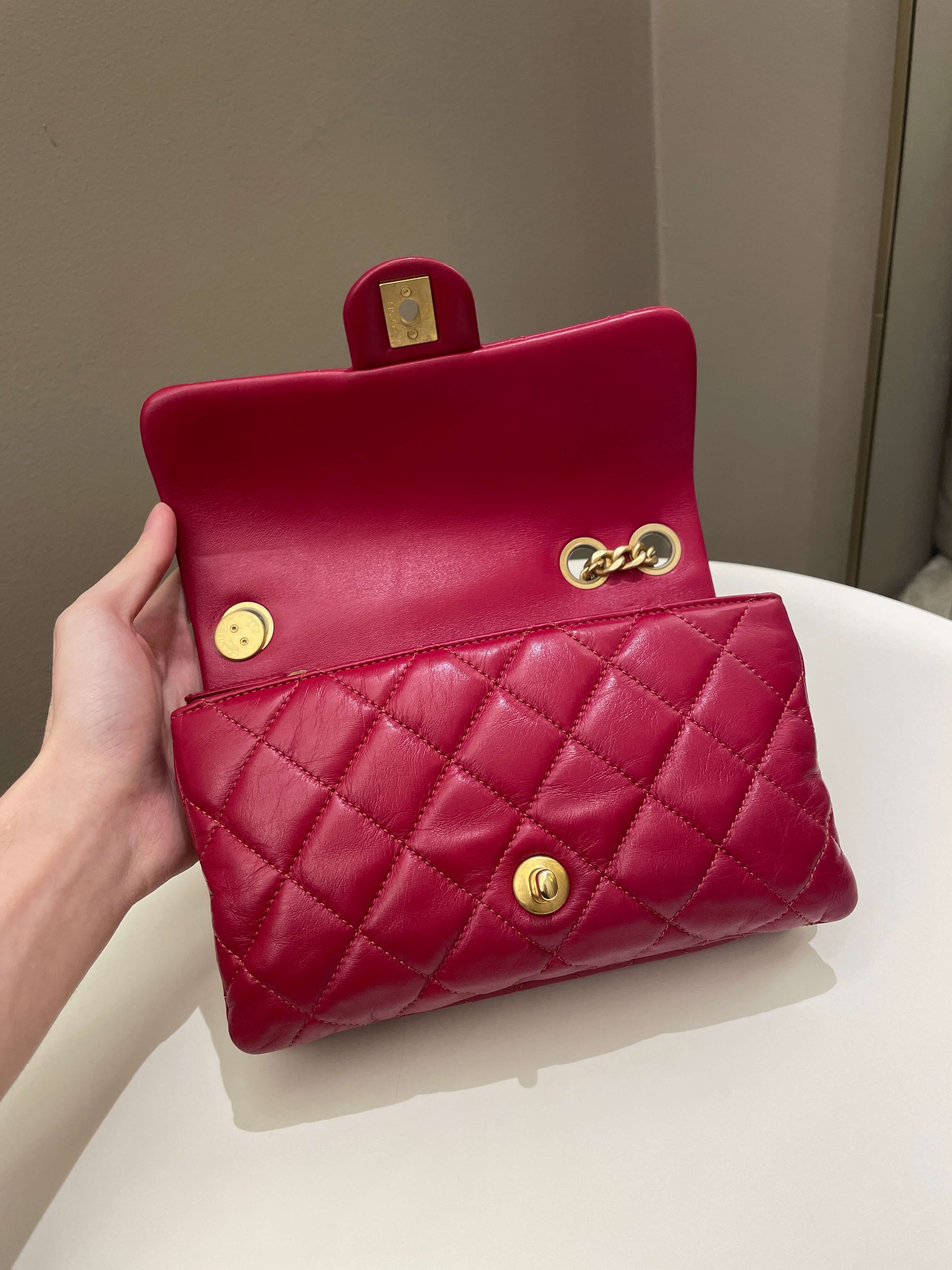 Chanel 22K Pearl Crush Flap Bag Red Aged