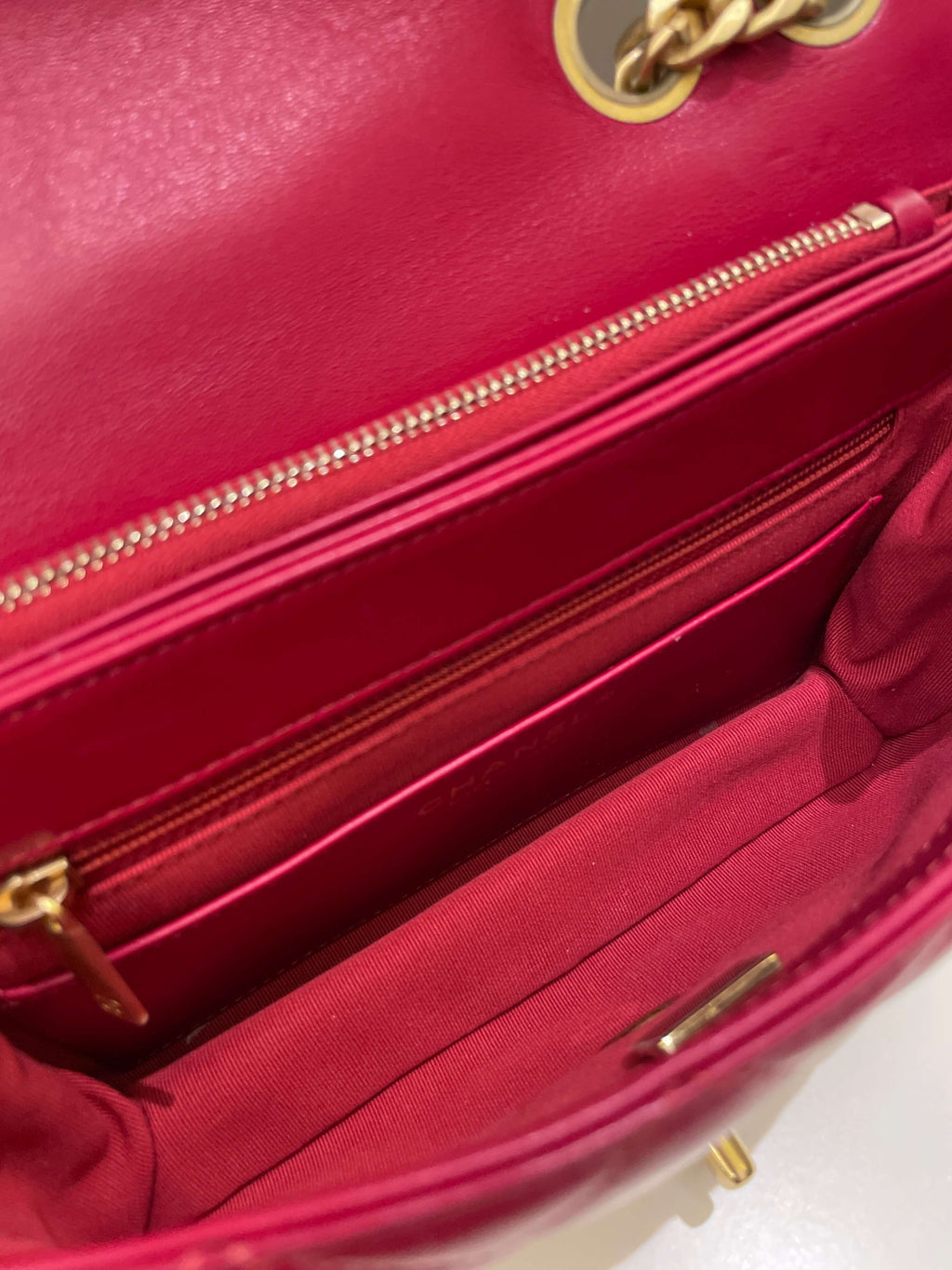 Chanel 22K Pearl Crush Flap Bag Red Aged