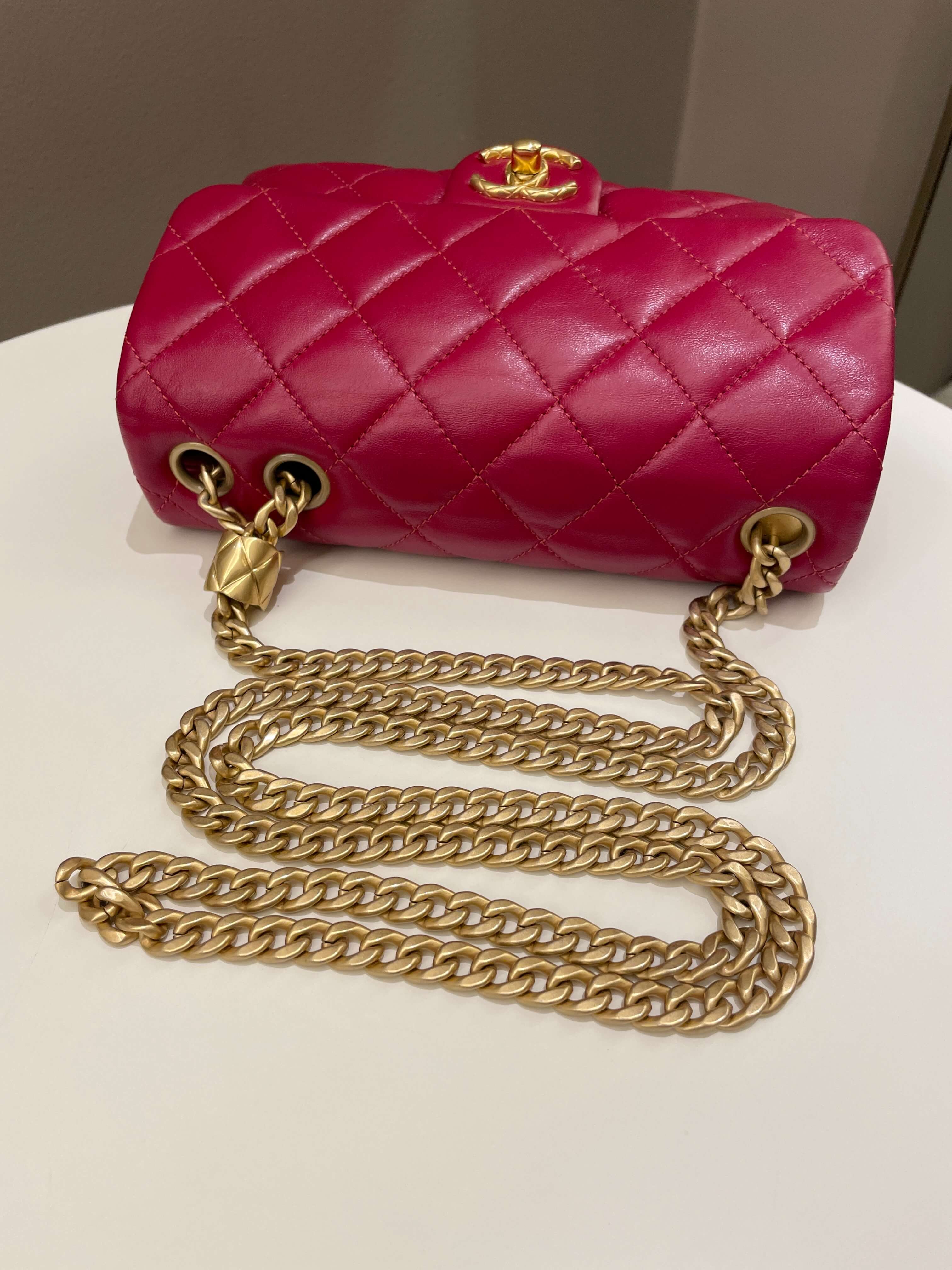 Chanel 22K Pearl Crush Flap Bag Red Aged